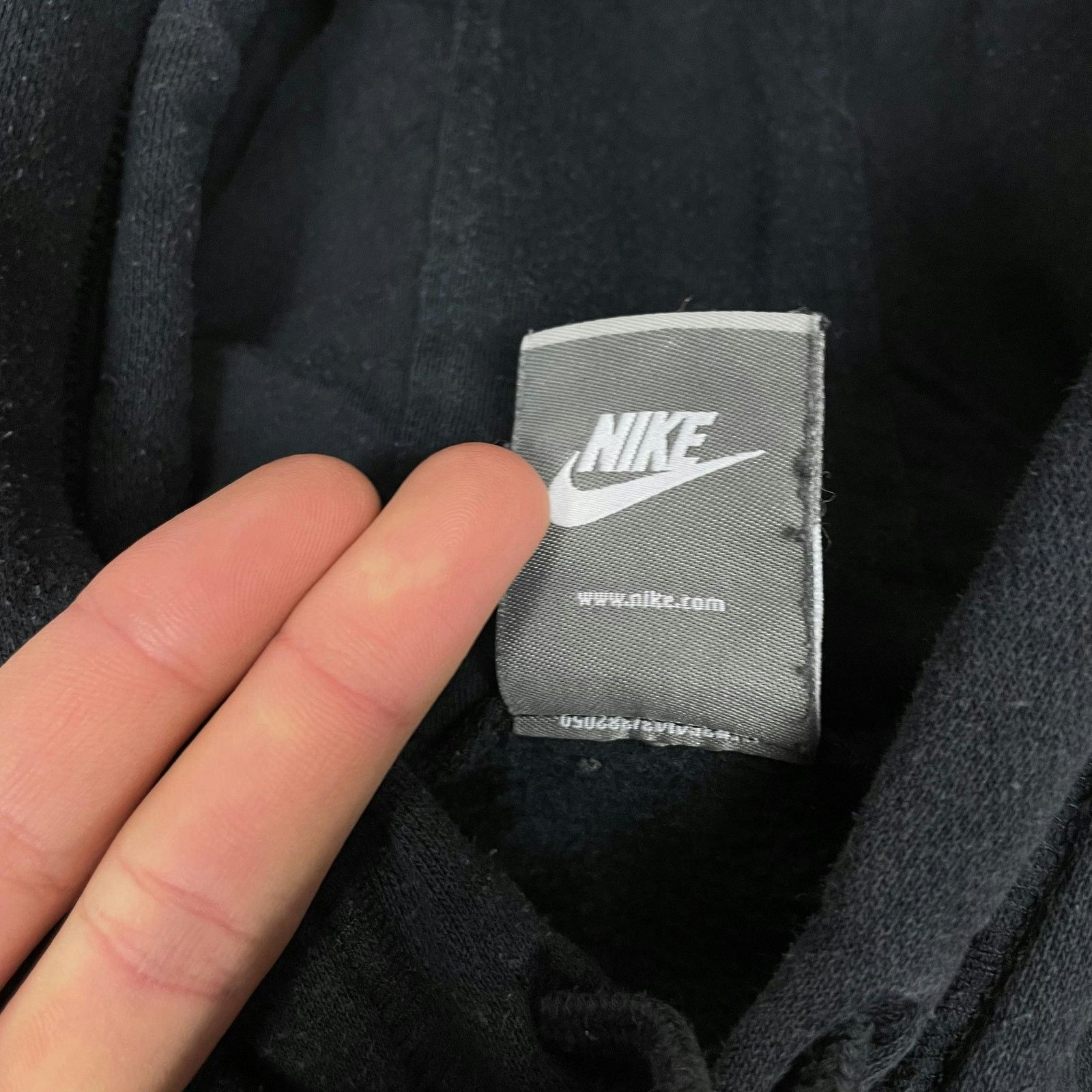 Nike × Vintage Nike Black Swoosh Logo Long Sleeve Pullover Hoodie Large Size L / US 10 / IT 46 - 9 Thumbnail