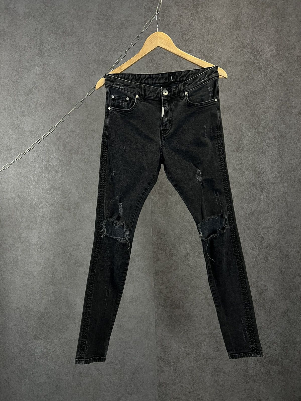 Represent Clo. Represent designer distressed jeans Size US 28 / EU 44 - 1 Thumbnail