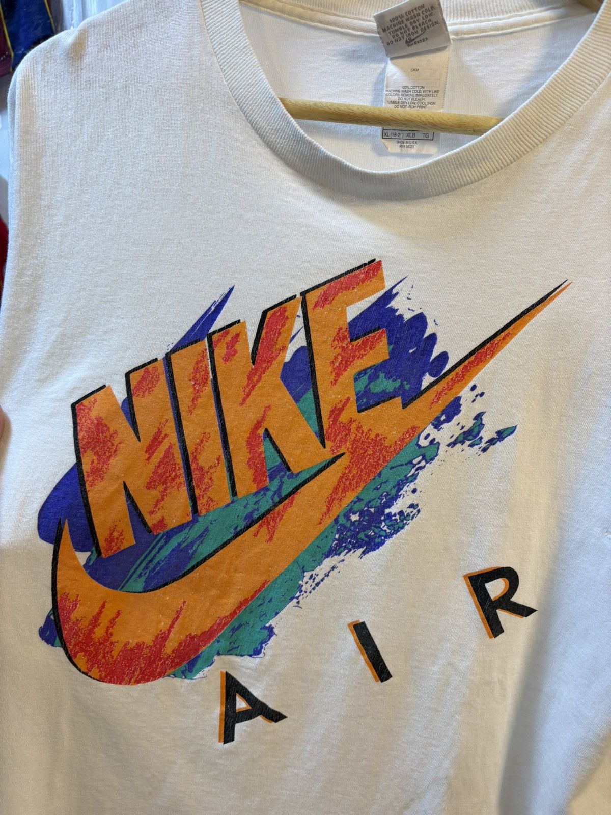 Nike Vintage Nike Air T- Shirt Size US XL / EU 56 / 4 - 15 Thumbnail