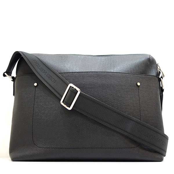 Louis Vuitton Louis Vuitton Louis Vuitton Taiga Grigori Messenger MM Bag M30207 Canvas Crossbody Bag M30207 in Very Good Condition Size ONE SIZE - 1 Thumbnail