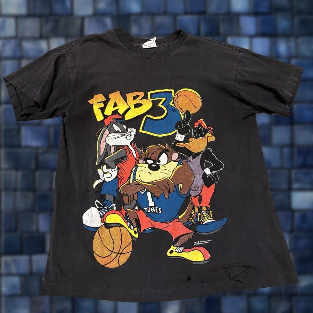 Vintage VINTAGE Looney Tunes Fab 3 T-shirt Large VTG 90s Basketball Taz Bugs Daffy Shirt Mens L Black 100% Cotton Graphic Tee" Size US L / EU 52-54 / 3 - 1 Thumbnail