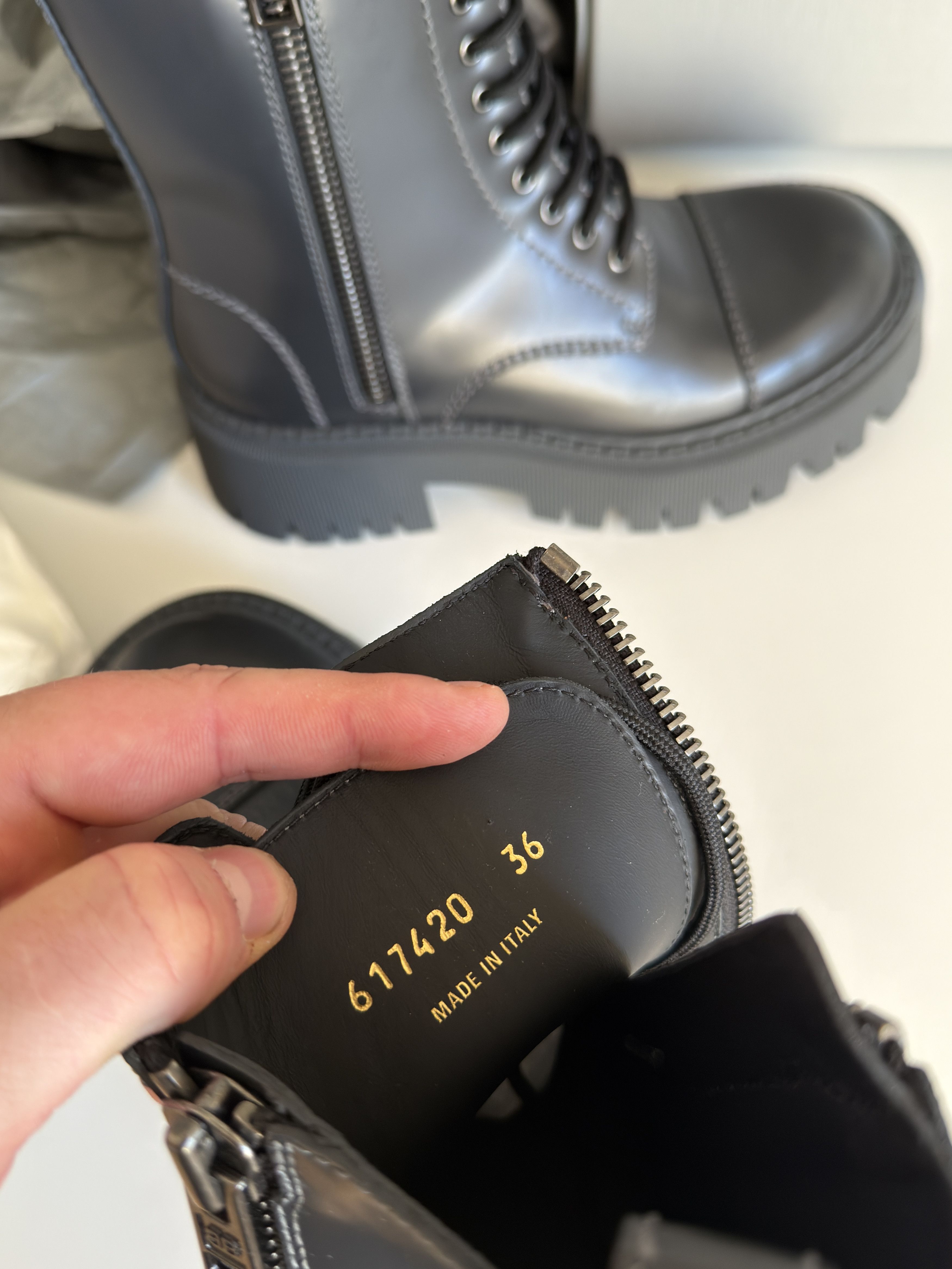 Balenciaga Balenciaga Tractor Boots Size US 6 / IT 36 - 10 Thumbnail