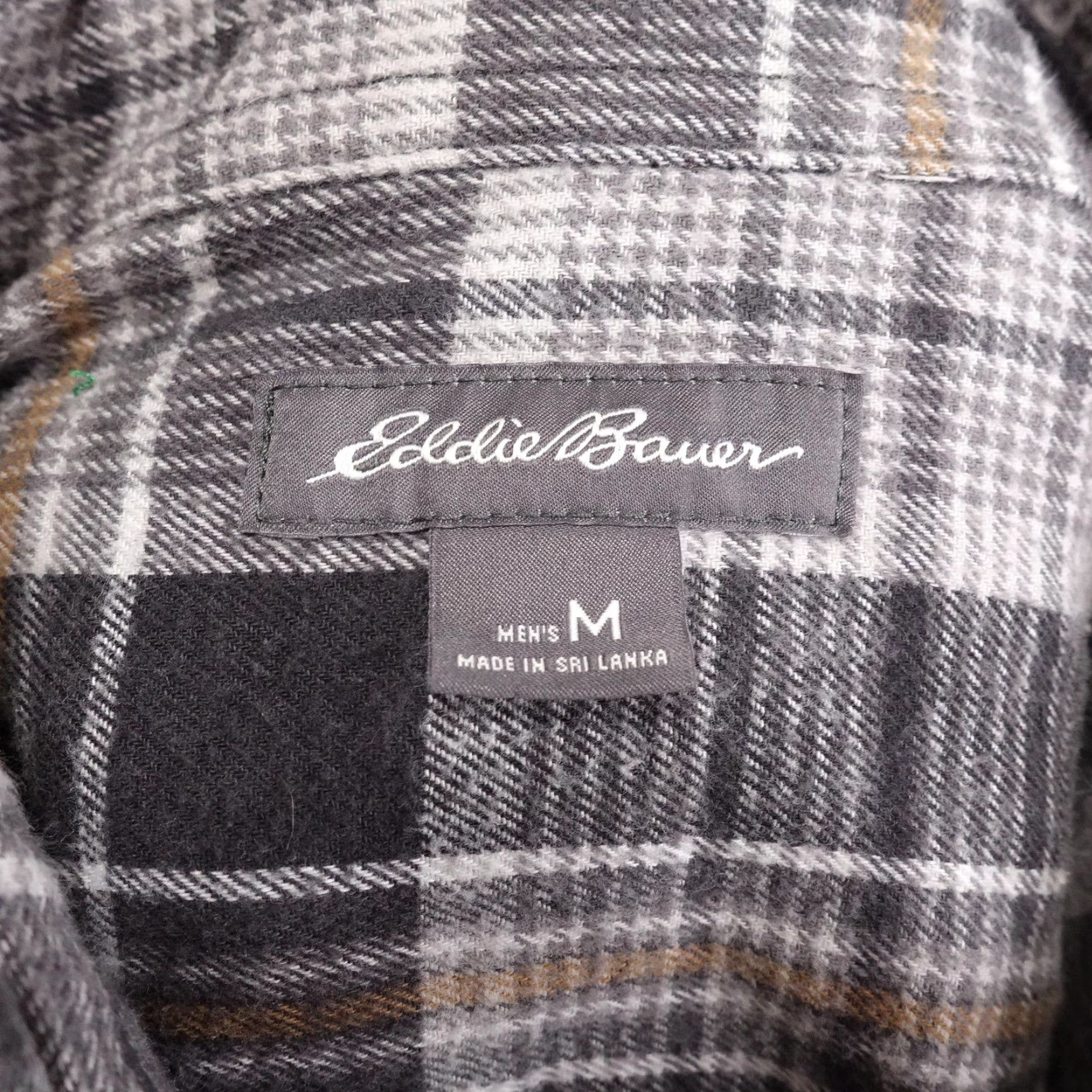 Eddie Bauer Eddie Bauer Men's Flannel Shirt Medium Gray Black Plaid Casual Long Sleeve Button-Down Size US M / EU 48-50 / 2 - 7 Thumbnail