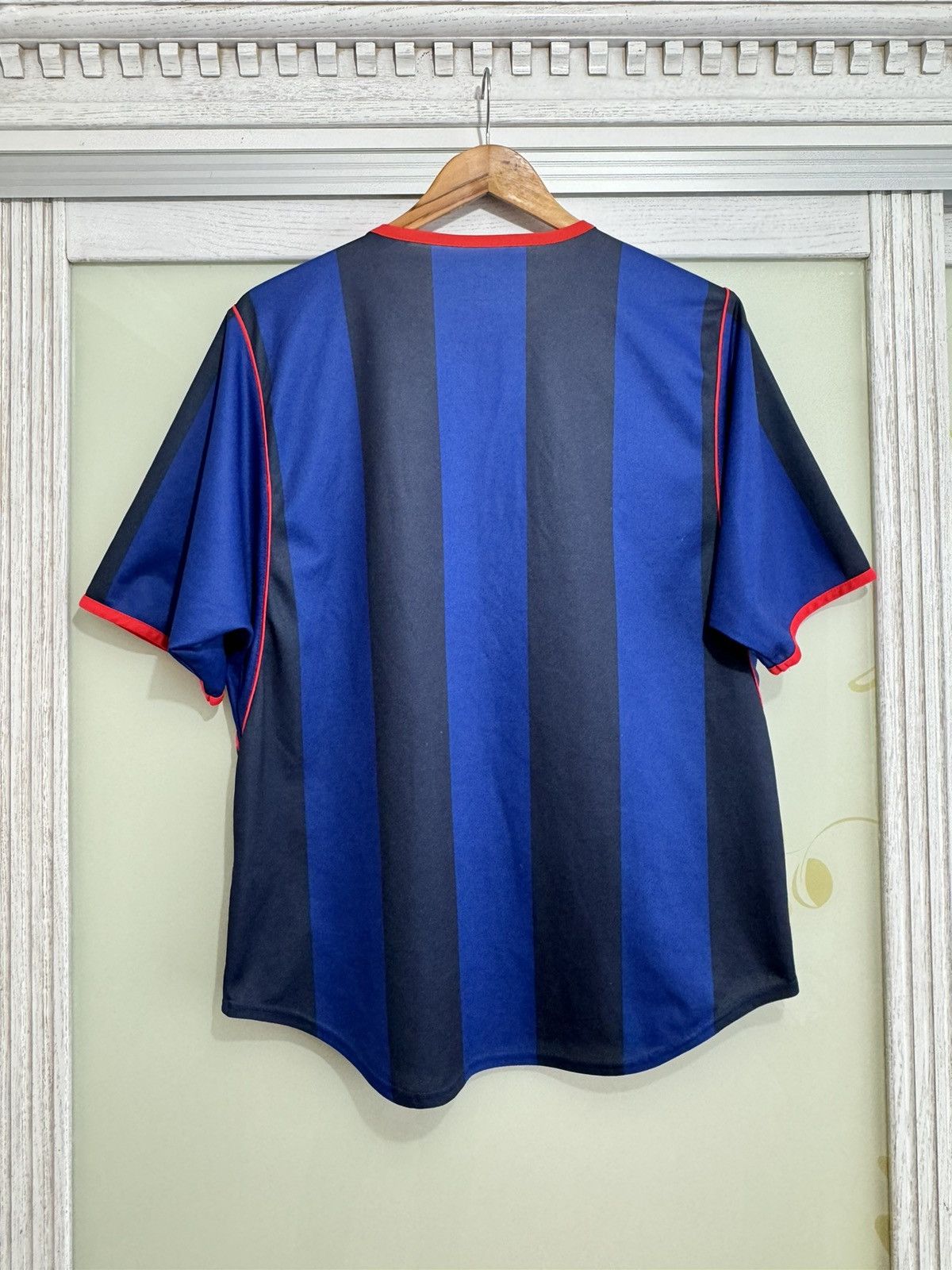 Nike × Vintage Vintage Sunderland 2001-2002 Away Soccer Jersey Football Kit Size US M / EU 48-50 / 2 - 3 Thumbnail