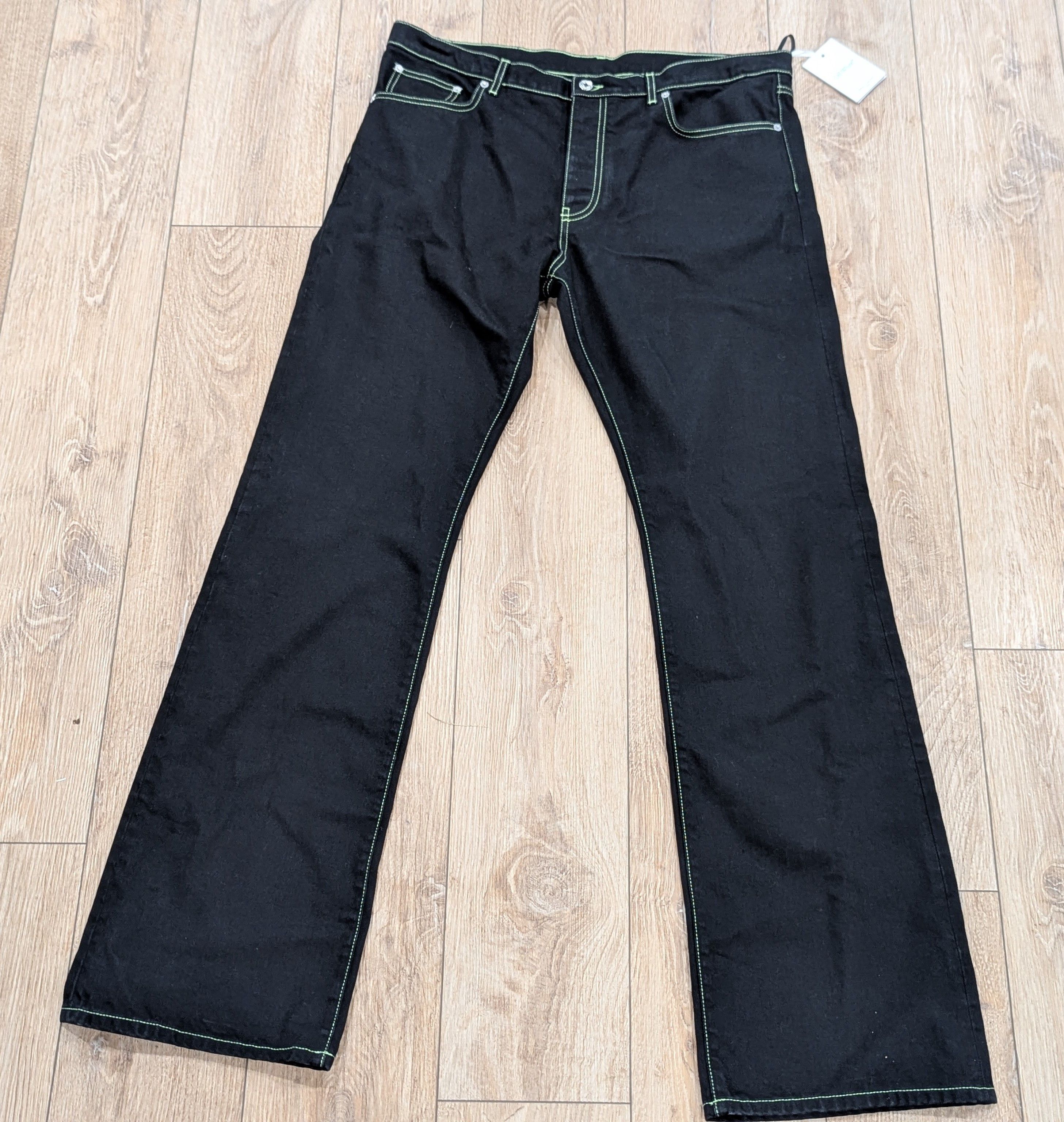 Off-White OFF-WHITE Eagle Relaxed Raw Jeans Black 34 Size US 34 / EU 50 - 1 Thumbnail