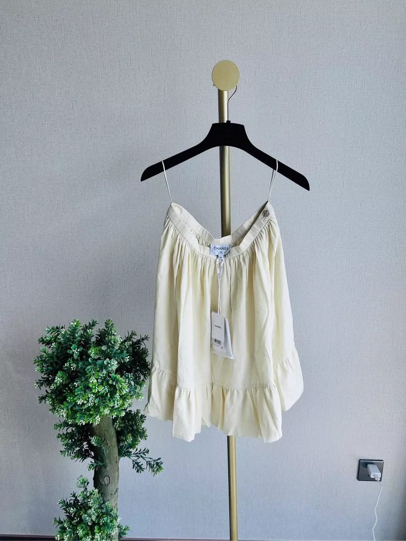 Chanel Chanel 23S Yellow Silk Skirt - dmc Size 24" / US 00 / IT 34 - 1 Thumbnail