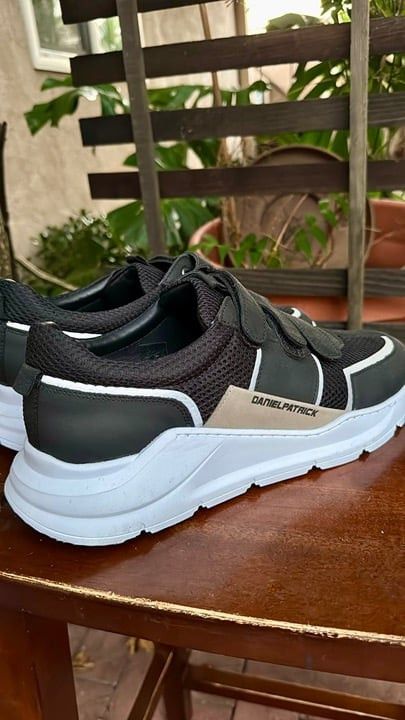 Daniel Patrick Daniel Patrick Men's Black Velcro Shoes Size 43 Made In Por Size US 10 / EU 43 - 2 Thumbnail