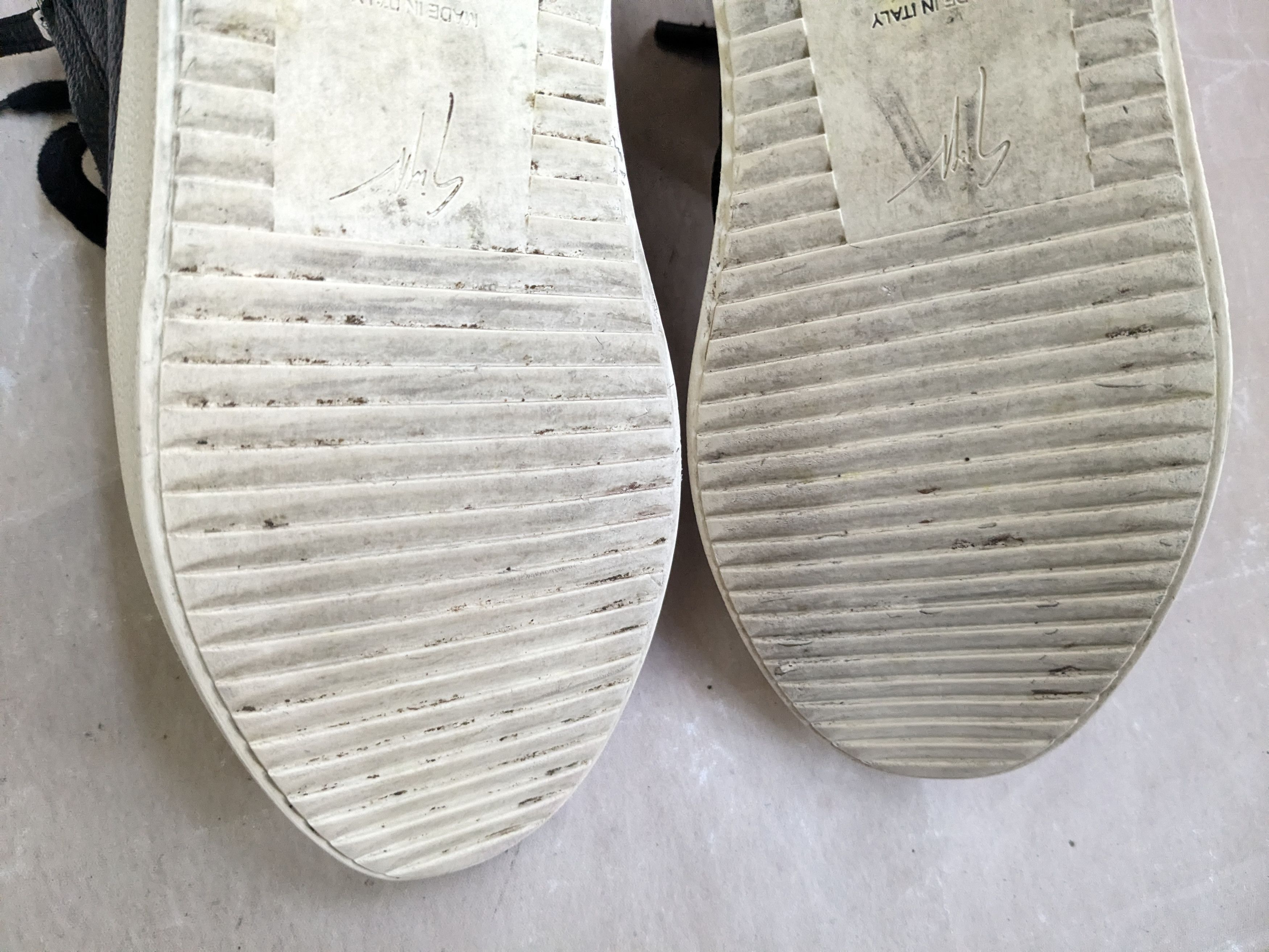 Giuseppe Zanotti Giuseppe Zanotti High Tops Black White 9 42 Leather Size US 9 / EU 42 - 16 Thumbnail