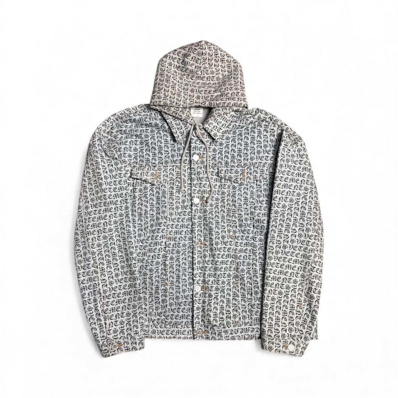 Vetements GOTHIC MONOGRAM HOODED DENIM JACKET Size US XXL / EU 58 / 5 - 2 Thumbnail