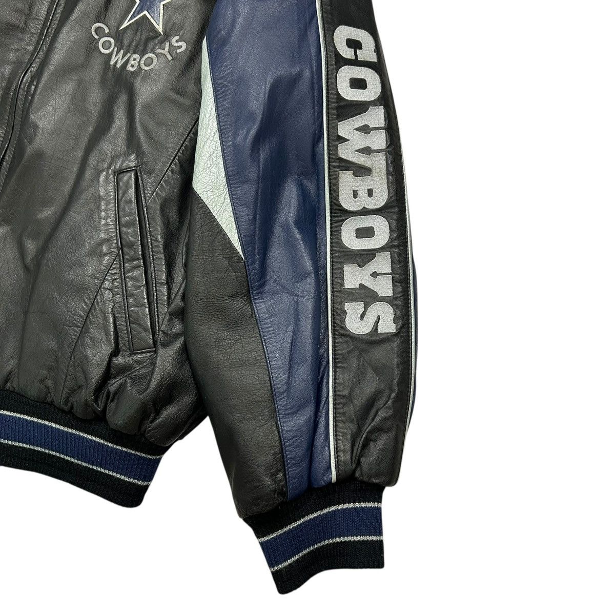 NFL VTG 90s NFL DALLAS COWBOYS CARL BANKS G-III LEATHER JACKET Size US L / EU 52-54 / 3 - 7 Thumbnail