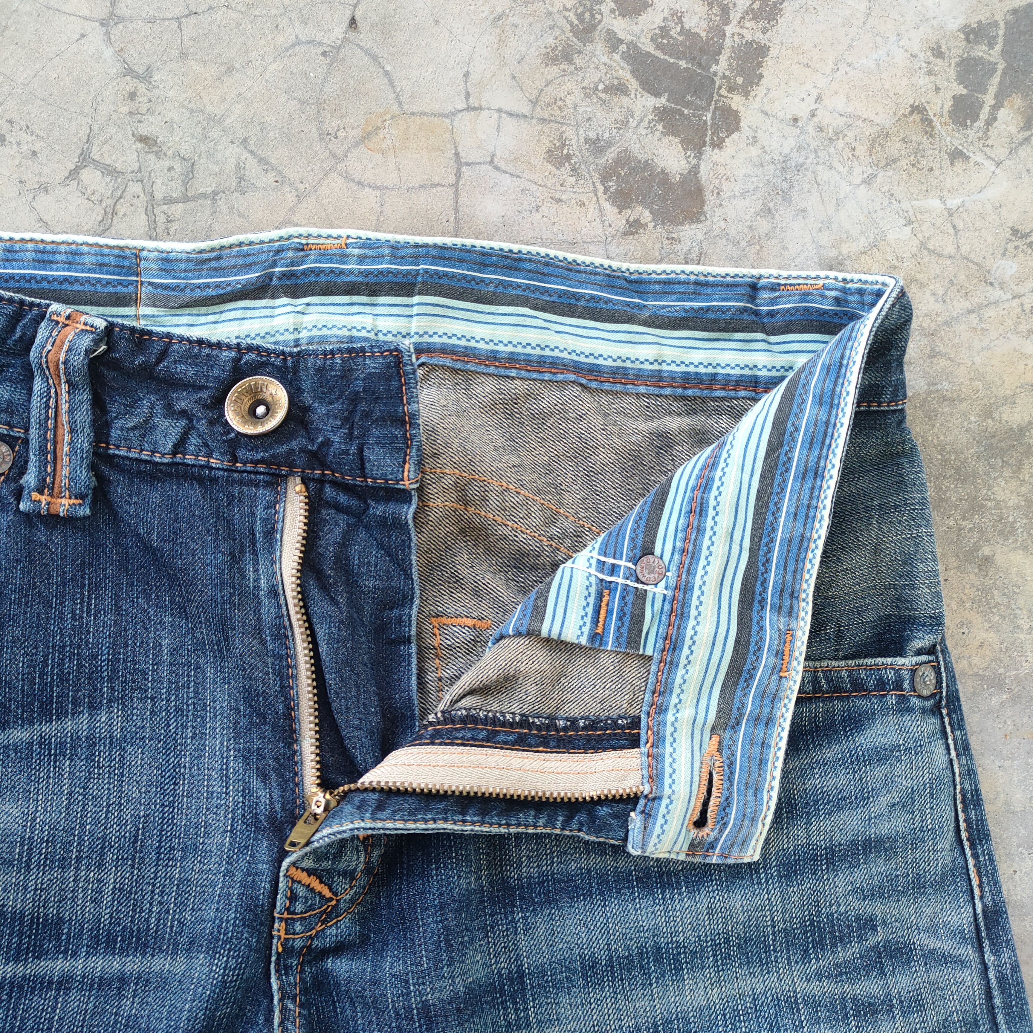 Edwin W32 VINTAGE EDWIN FADED RIPPED JEANS DENIM PANTS Size US 32 / EU 48 - 8 Thumbnail