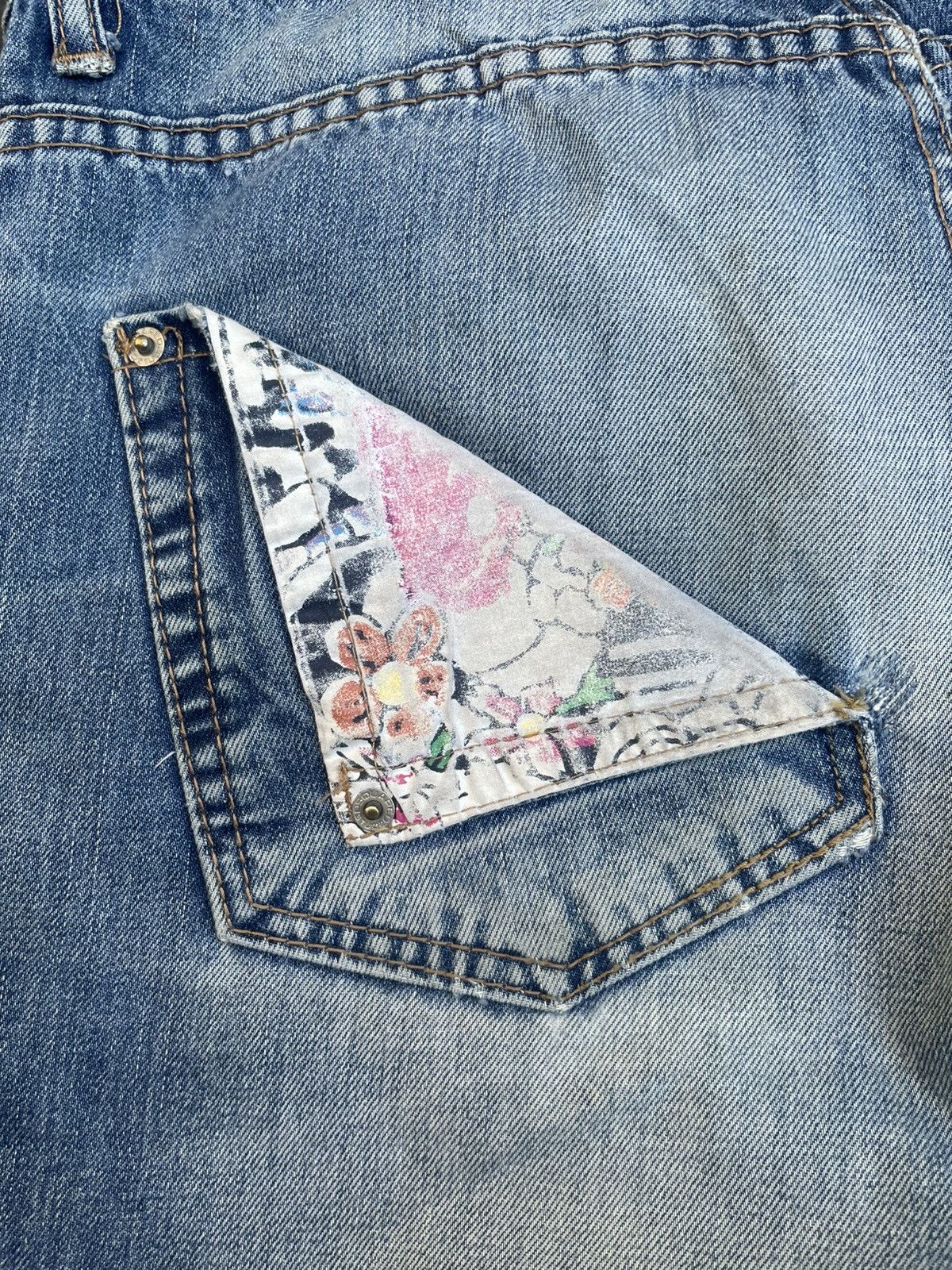 Designer × Dsquared2 Dsquared2 Distresed Denim Size US 33 - 19 Thumbnail
