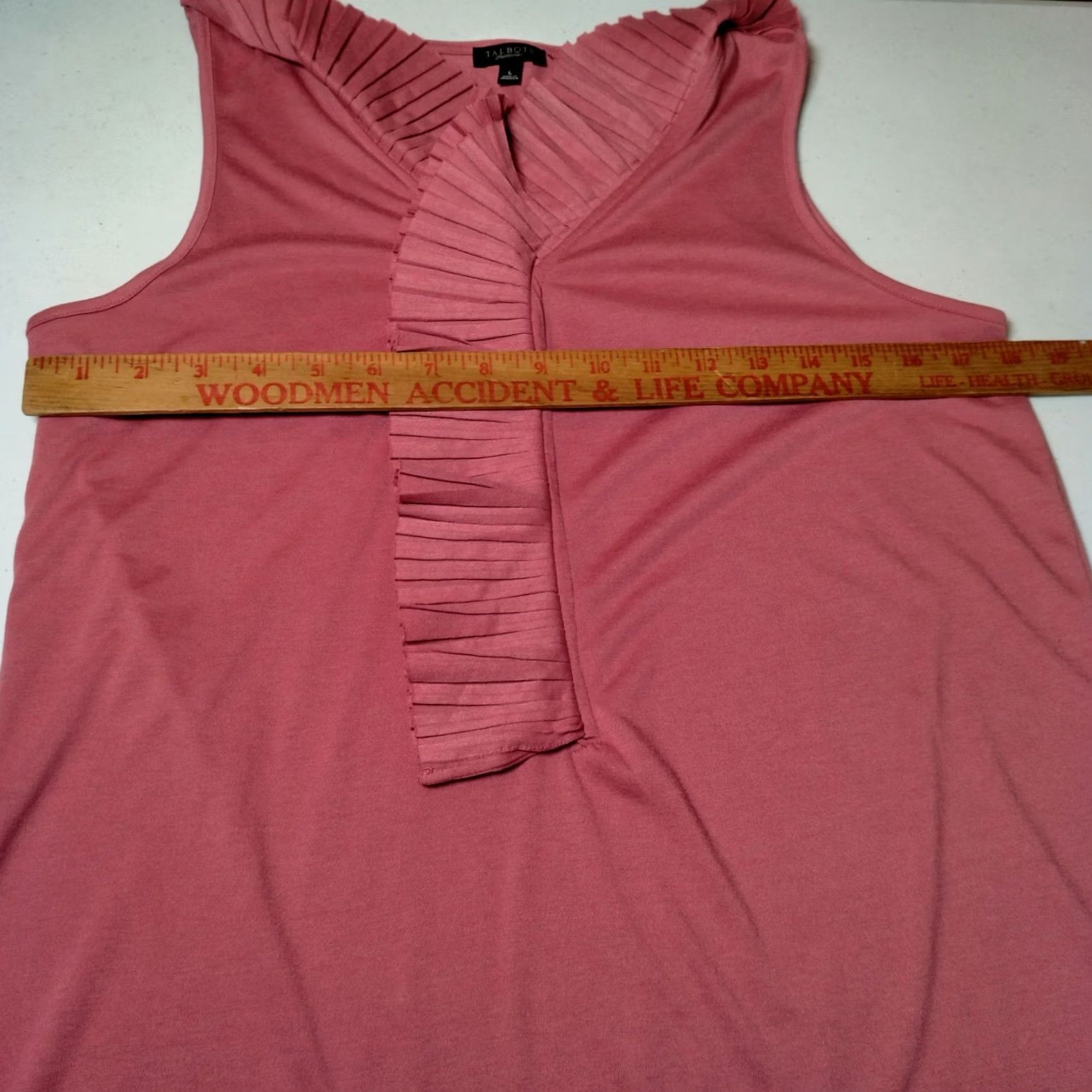 Talbots Talbots Tank Top Size L Pink Rose Pleated Trim V Neck Sleeveless Knit Polyester Rayon Size L / US 10 / IT 46 - 3 Thumbnail