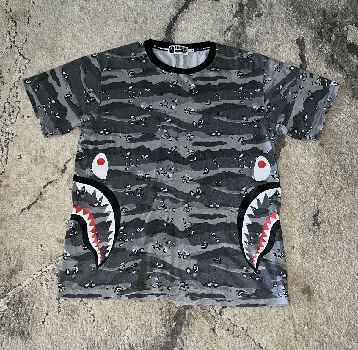 A store bathing ape desert camo side shark tee