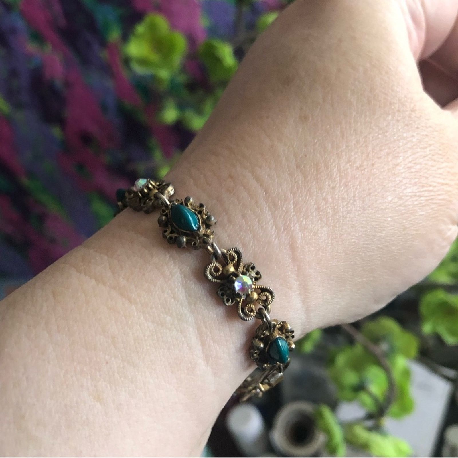 Vintage Vintage Florenza green marquis dome stone bracelet Size ONE SIZE - 5 Thumbnail