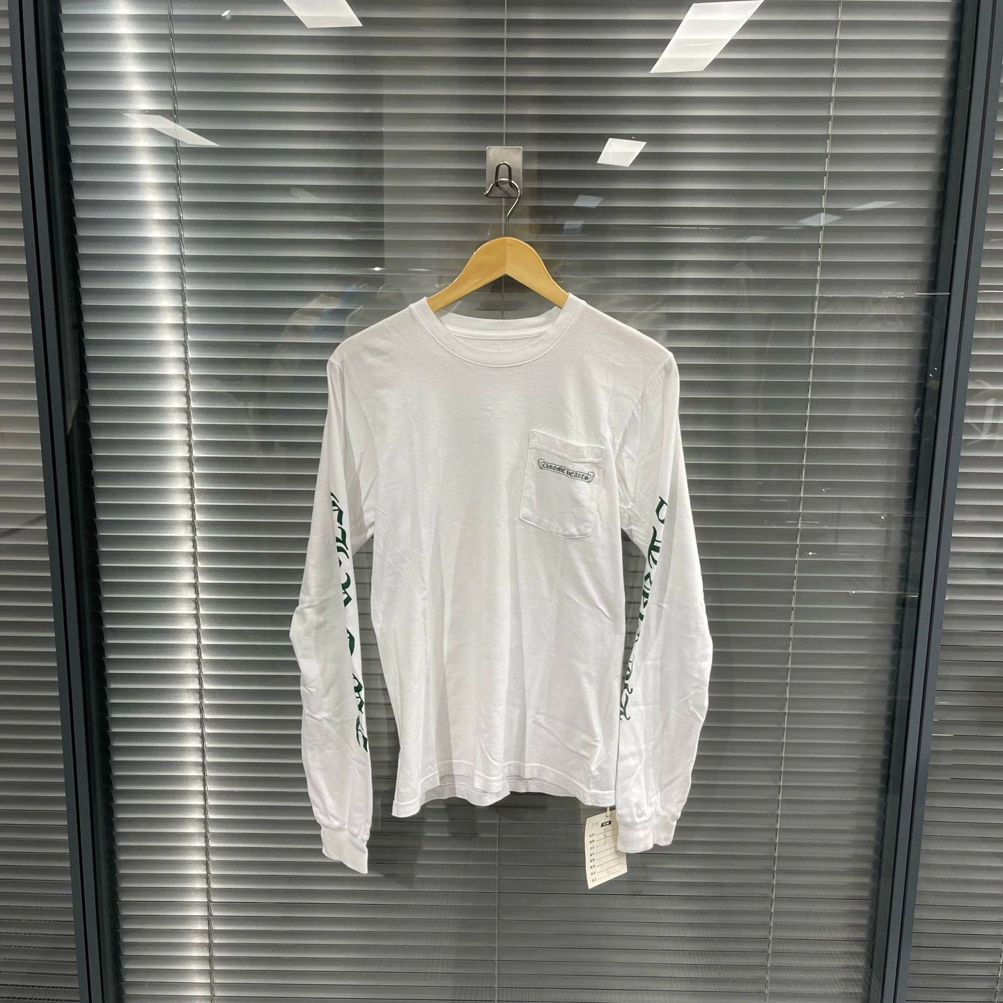 Chrome Hearts White Long Sleeve Shirt with Pocket and Sleeve Print Size US S / EU 44-46 / 1 - 1 Thumbnail