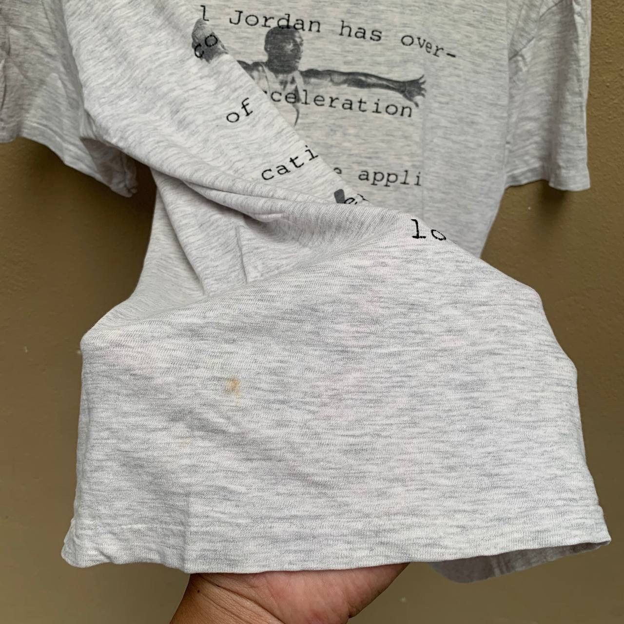 Nike Rare Distressed Vintage Nike Grey Tag Michael Jordan Tees Size US S / EU 44-46 / 1 - 11 Thumbnail