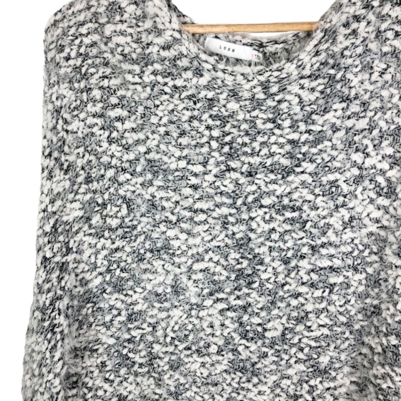 Nordstrom Nordstrom Women’s Lush Fuzzy Chunky Pullover Sweater Size S / US 4 / IT 40 - 5 Thumbnail