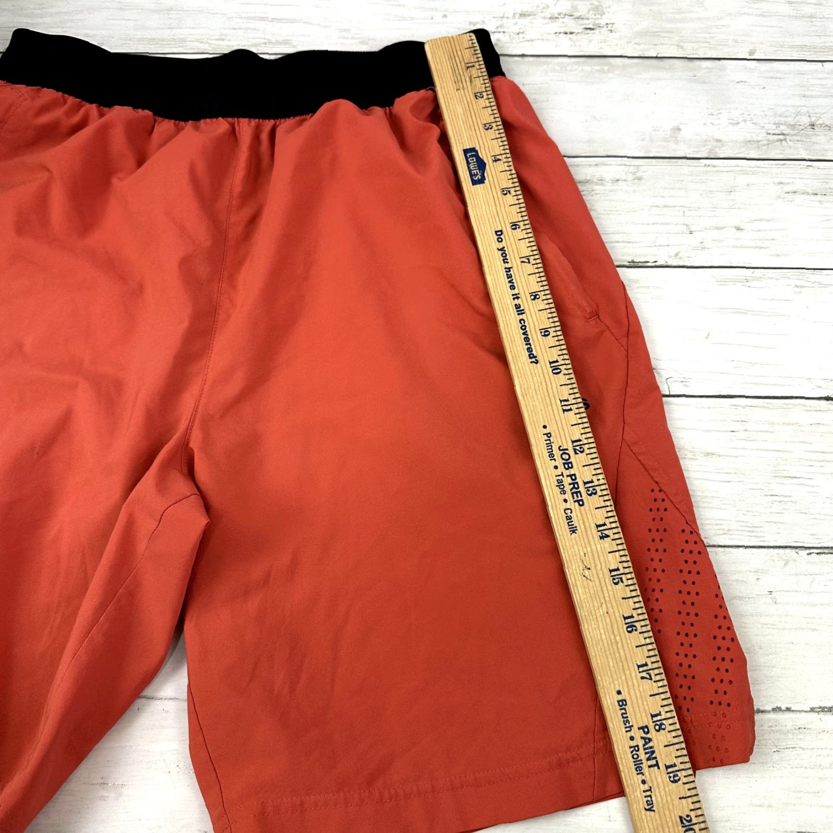 Adidas Adidas Athletic Shorts Mens Medium Red 27x8.75 Drawstring Elastic Waist Pockets Training Flash Size US 31 - 7 Thumbnail