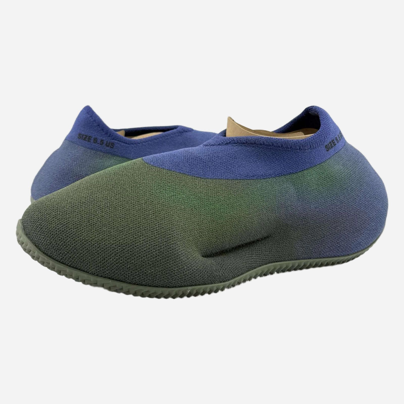 Yeezy Knit RNR Faded Azure 6.5 US New with Box FZ5907