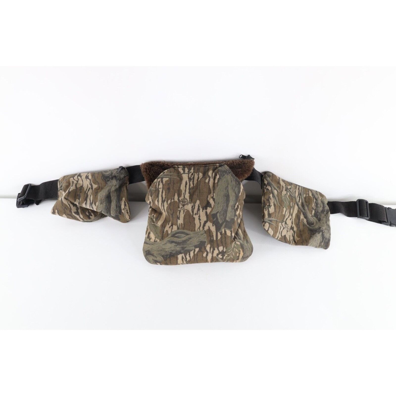 Vintage Vintage 90s Mossy Oak Camouflage Chamois Cloth Belt Bag Size ONE SIZE - 1 Thumbnail