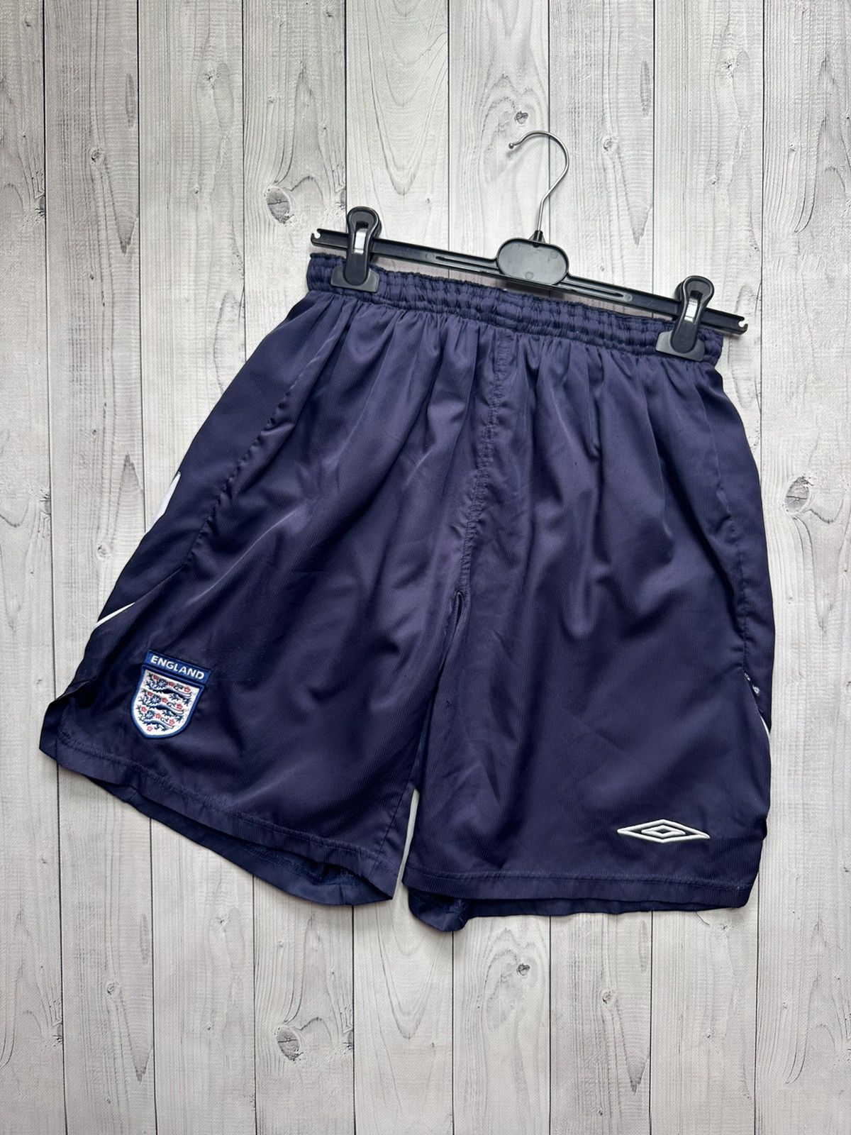 Vintage Umbro England soccer shorts size M