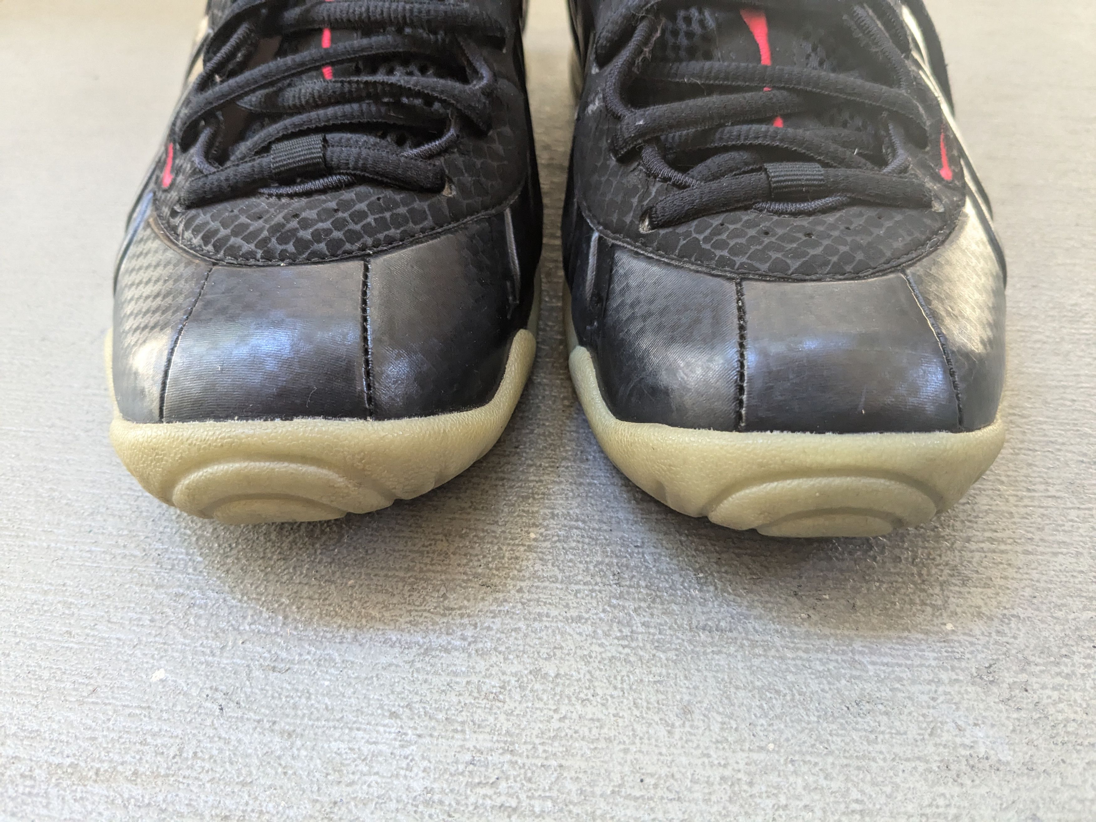 Nike Nike Air Youth Kids Foamposite Pro Yeezy 6.5Y 644792-001 Size US 6.5 / EU 39-40 - 4 Thumbnail