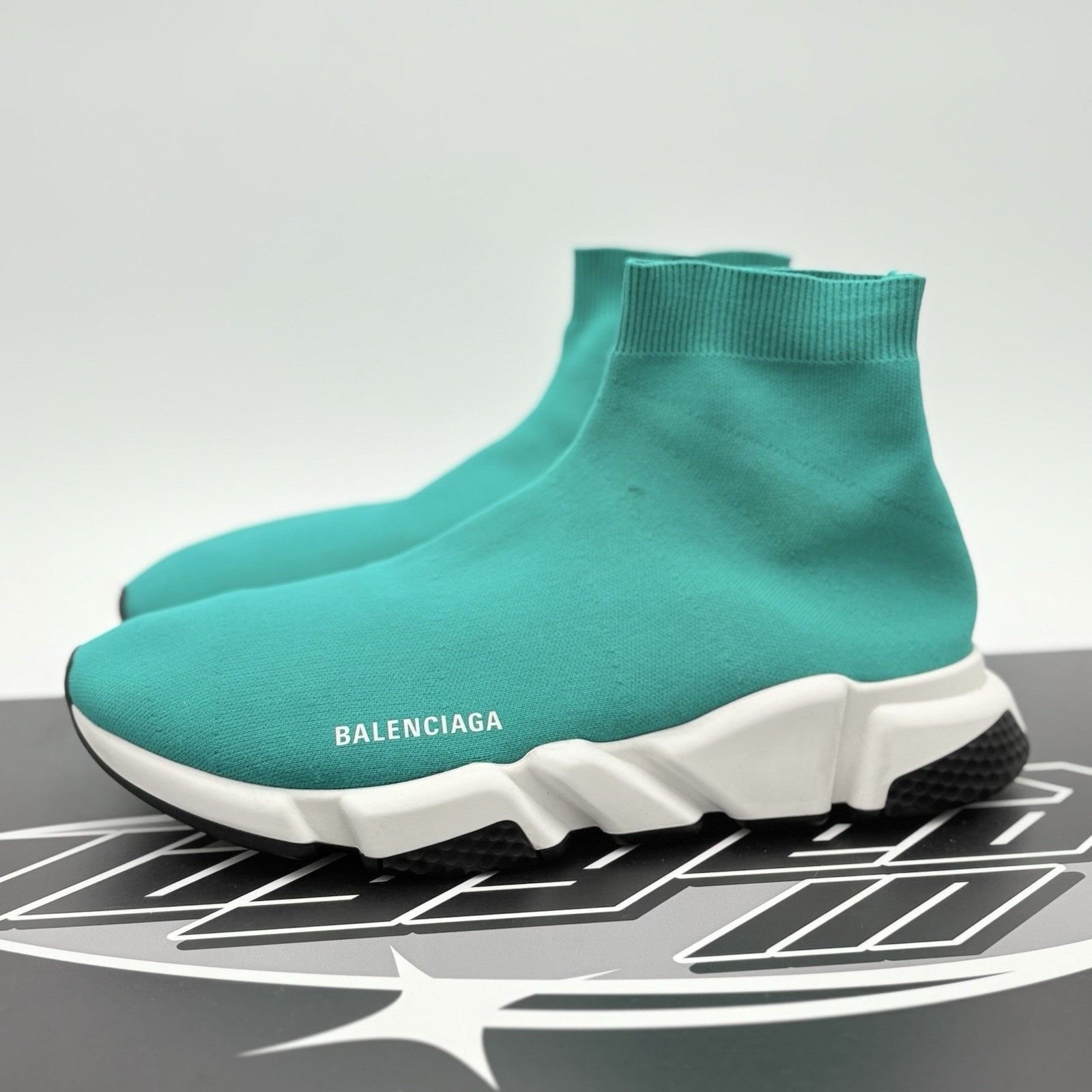 Balenciaga Balenciaga Speed Trainer ' Turquoise ' | GREAT CONDITION! Size US 11 / EU 44 - 1 Thumbnail