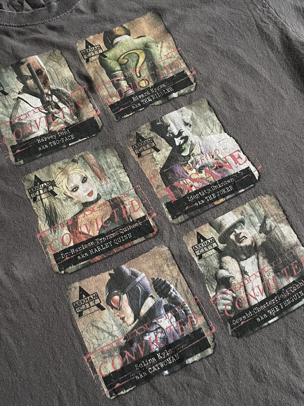 DC Comics × Vintage Vintage Batman 00’s Arkham City T-Shirt Joker Two-Face RARE Size US XL / EU 56 / 4 - 5 Thumbnail