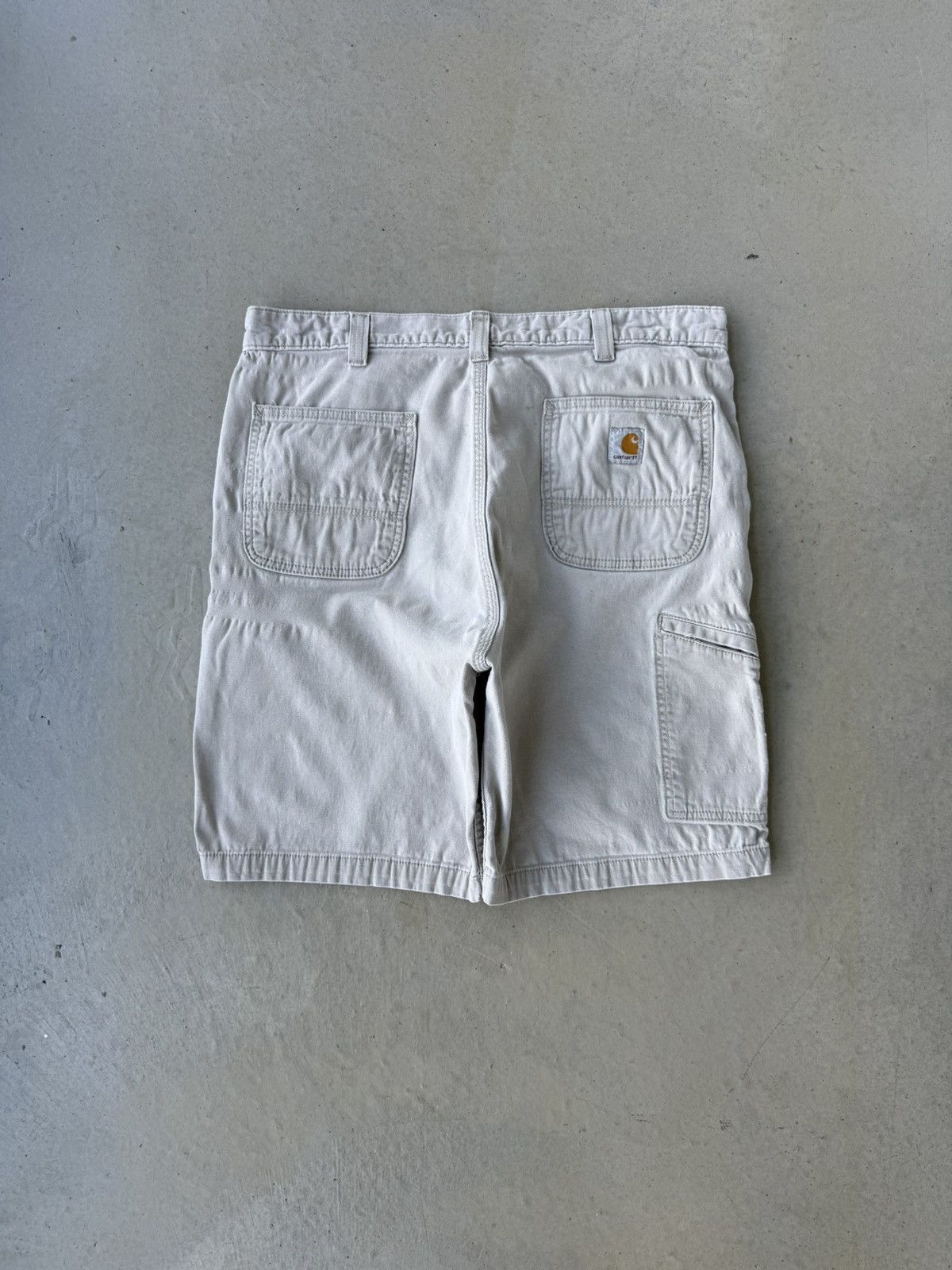 Carhartt Vintage 00s Cream Carhartt Workwear Shorts Size US 38 / EU 54 - 1 Thumbnail