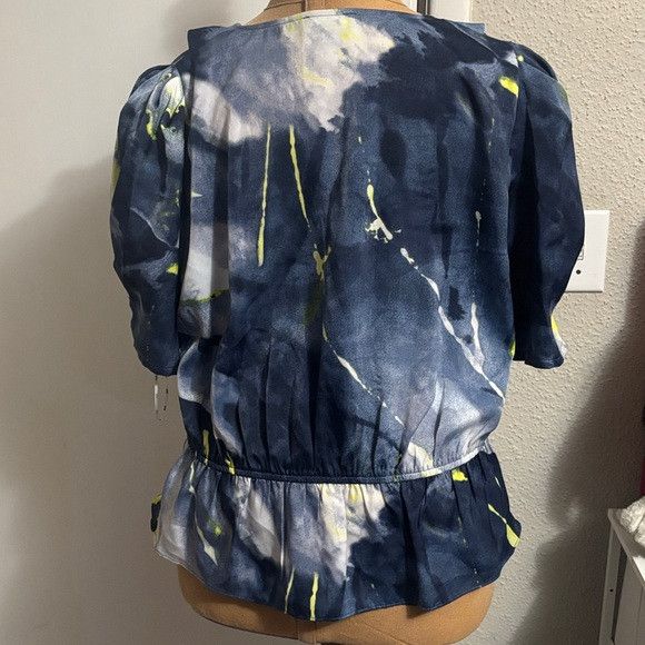 DKNY DKNY Navy Abstract V-Neck Peplum Top with Lime Accents L Size L / US 10 / IT 46 - 3 Thumbnail
