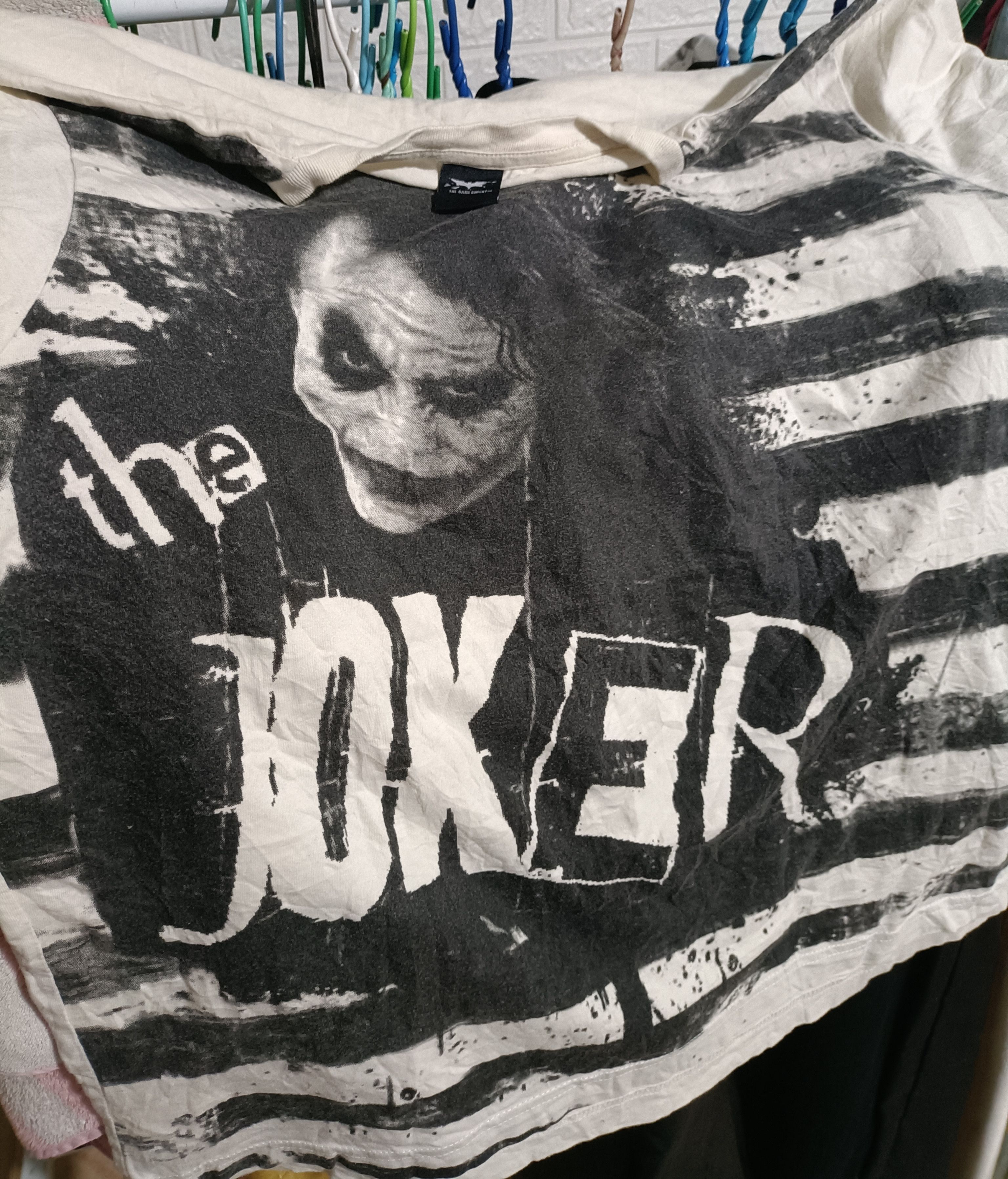 DC Comics THE DARK KNIGHT JOKER Size US XL / EU 56 / 4 - 1 Thumbnail