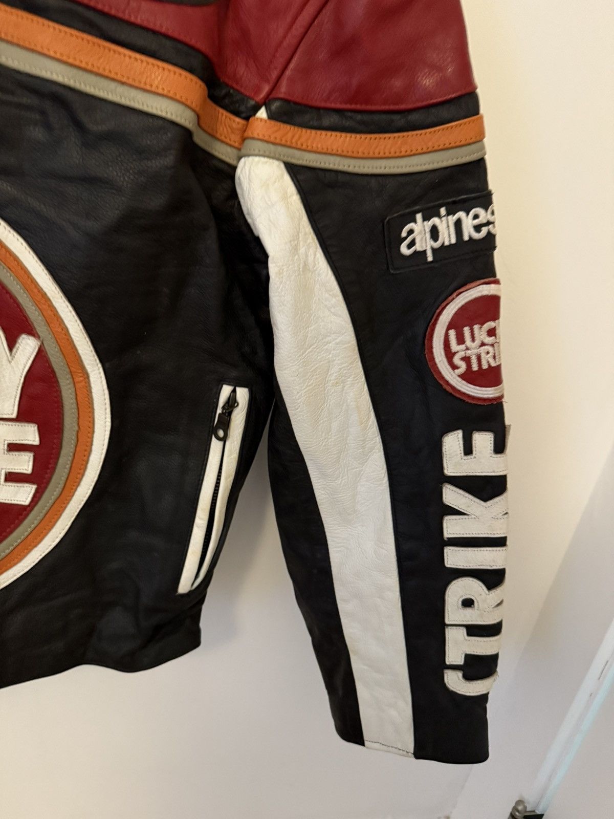 Vintage Vintage Lucky Strike Leather Jacket Size US S / EU 44-46 / 1 - 5 Thumbnail