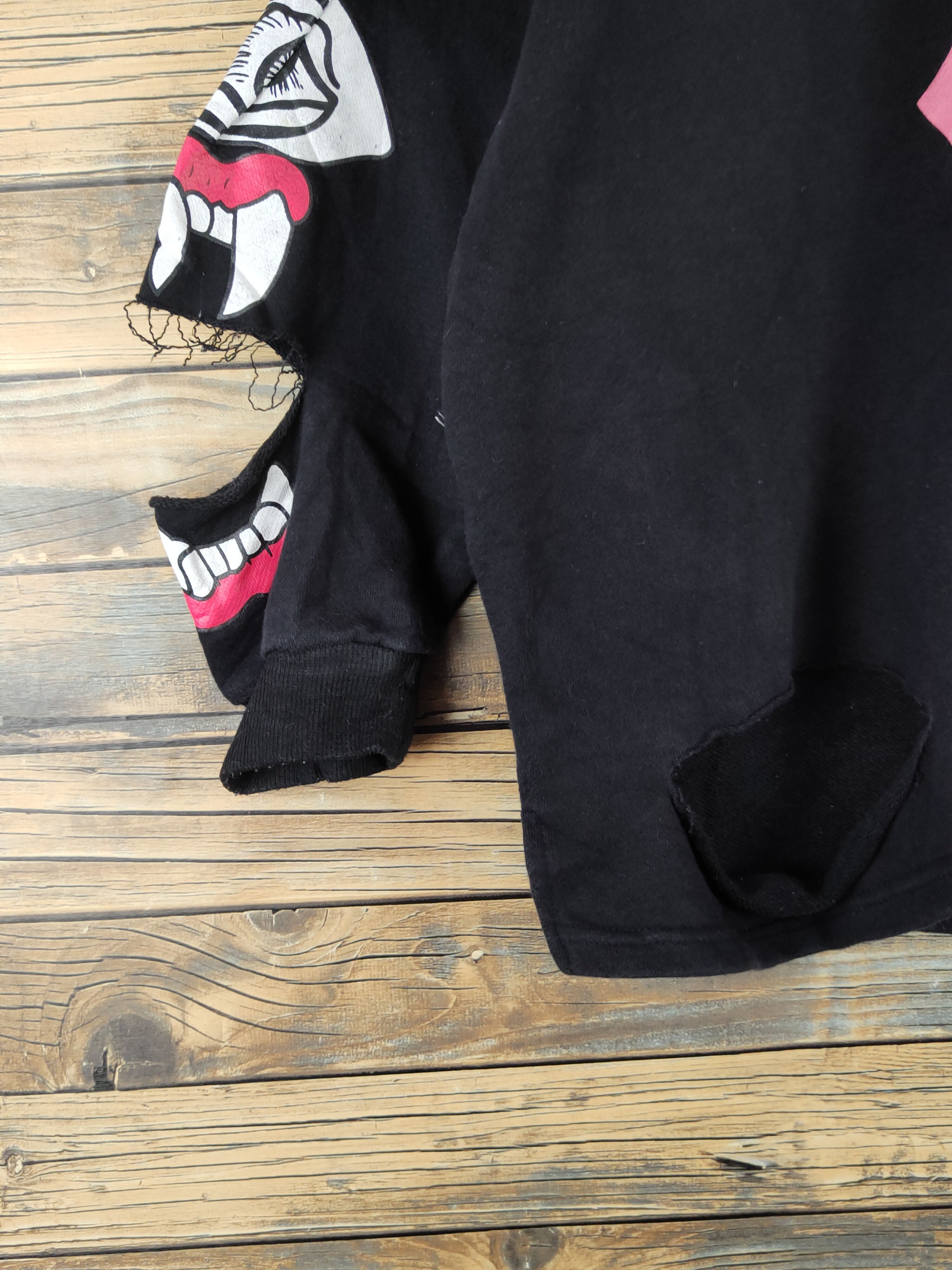 Japanese Brand × Seditionaries Ityoumio Black Dracula lips Ripped Sweatshirts #W964 Size L / US 10 / IT 46 - 5 Thumbnail