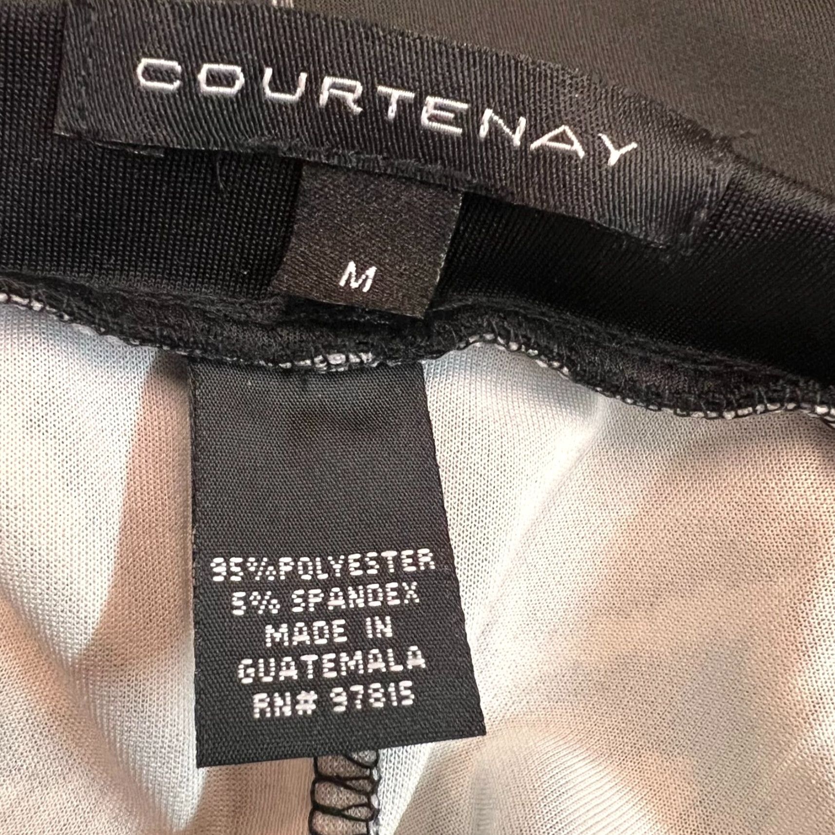 Vintage Courtenay Pencil Skirt Womens M Black White Geometric Poly Courtenay Pencil Skirt Womens M Black White Geometric Poly Size 32" / US 10 / IT 46 - 7 Thumbnail