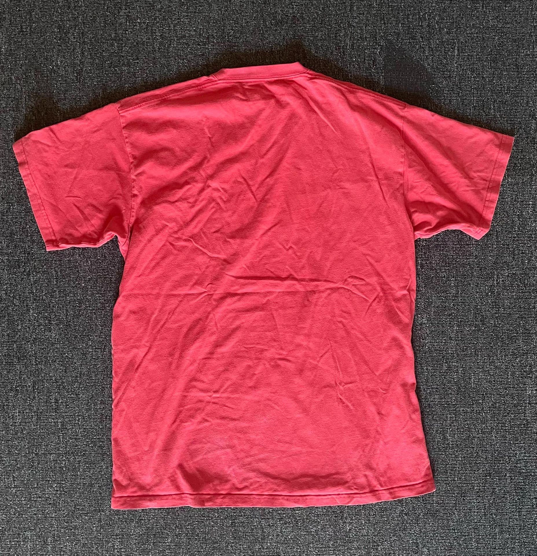 Balenciaga Balenciaga red short-sleeve T-shirt, Size US XS / EU 42 / 0 - 4 Thumbnail