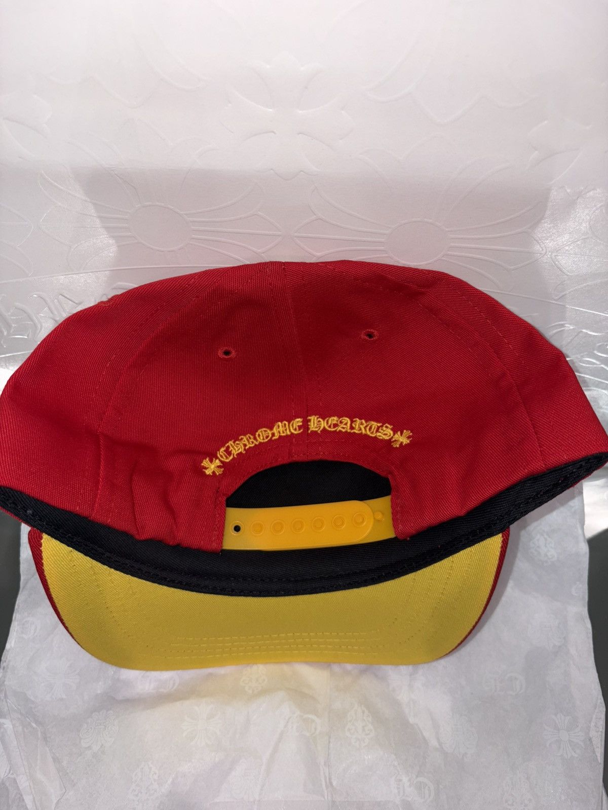Chrome Hearts Chrome Hearts Red Snapback with Yellow Patched Size ONE SIZE - 4 Thumbnail