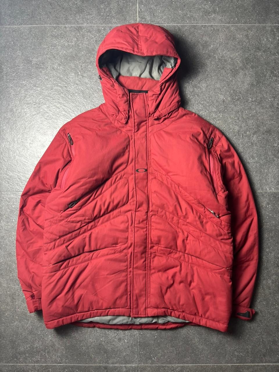 Oakley 2000s Oakley Hydrofuel Anatomical Puffer Jacket Size US XL / EU 56 / 4 - 3 Thumbnail