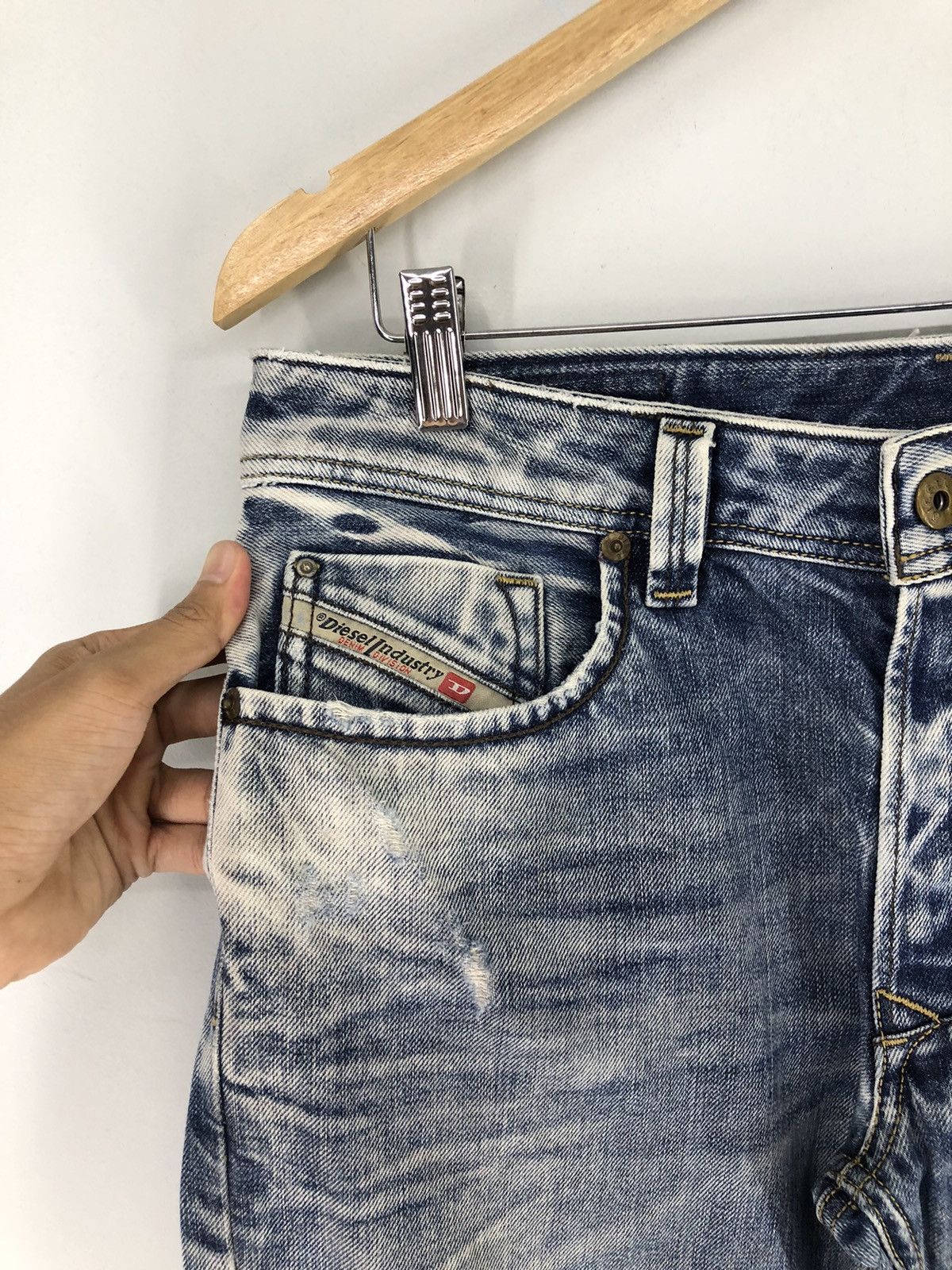 Diesel Vintage Diesel Larkee Distressed Stone Wash Jeans Size US 32 / EU 48 - 4 Thumbnail