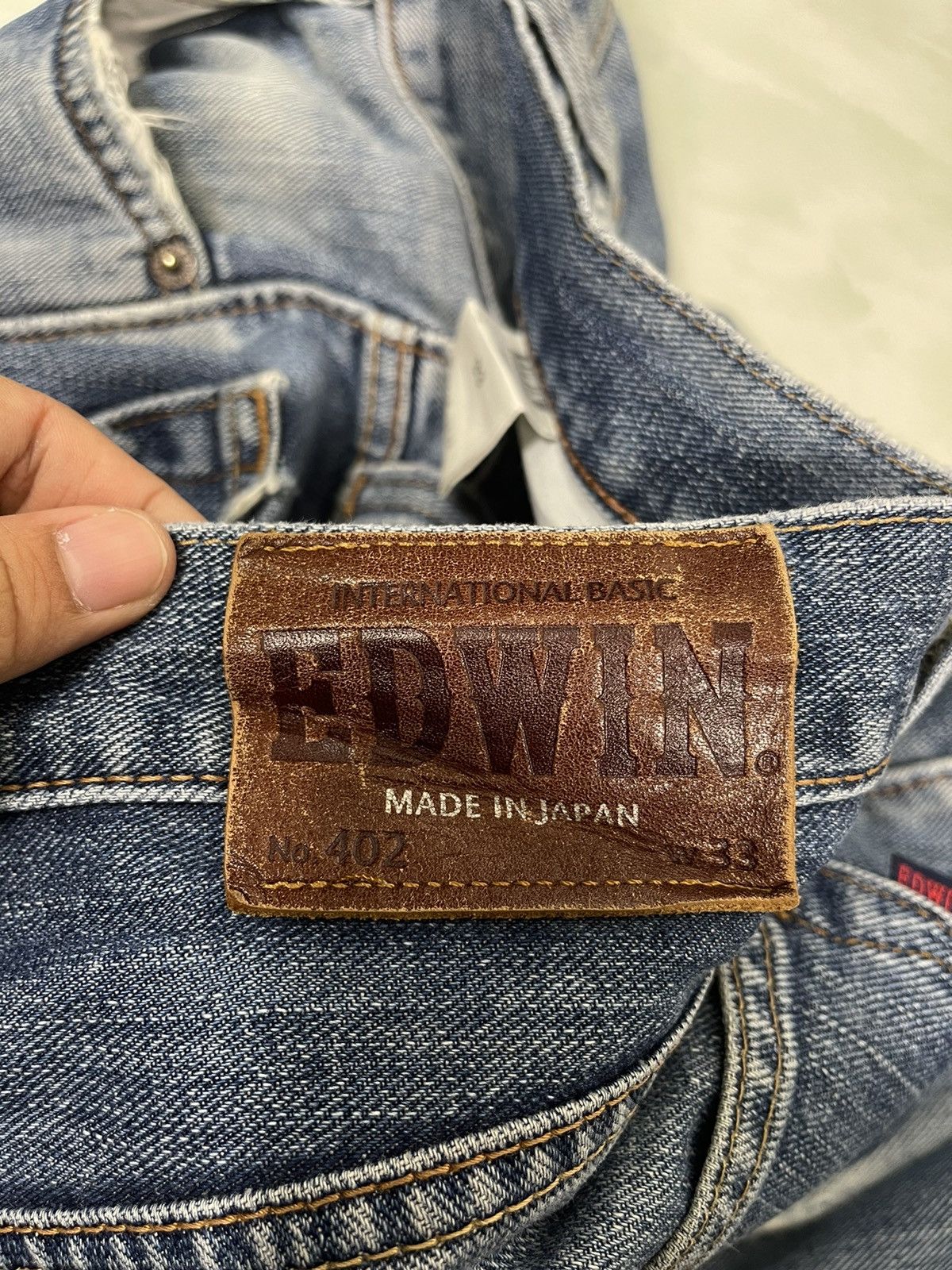 Edwin Vintage Edwin 402 Made In Japan Distressed Jeans Size US 33 - 16 Thumbnail