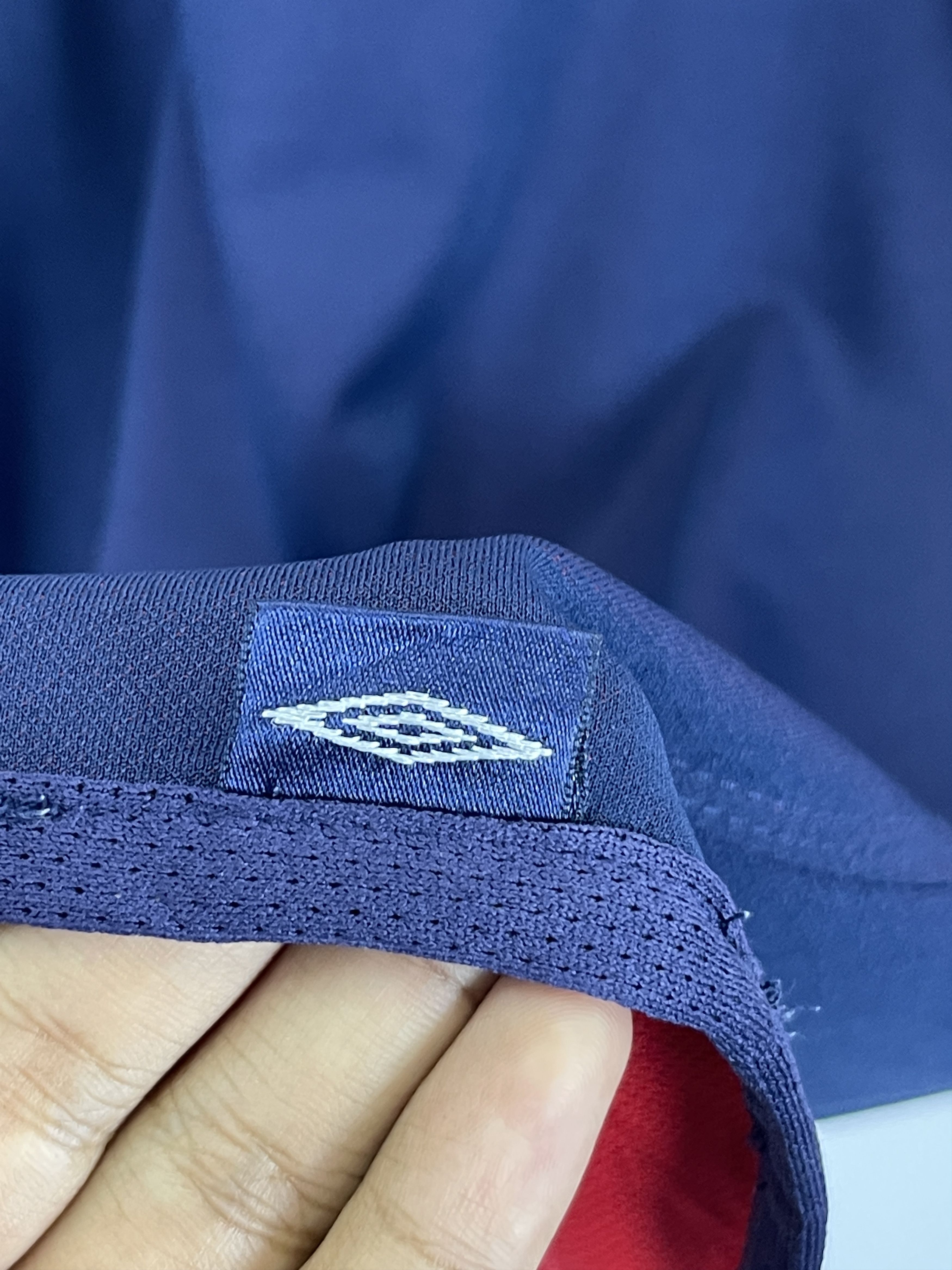 Umbro × Vintage Vtg.England Full Time March 2004 reversible Jersey TA0420 Size US XL / EU 56 / 4 - 8 Thumbnail