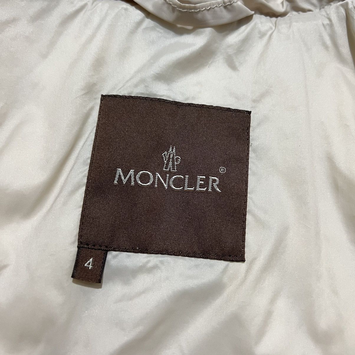 Moncler Moncler Vintage light down jacket Size XL / US 12-14 / IT 48-50 - 13 Thumbnail