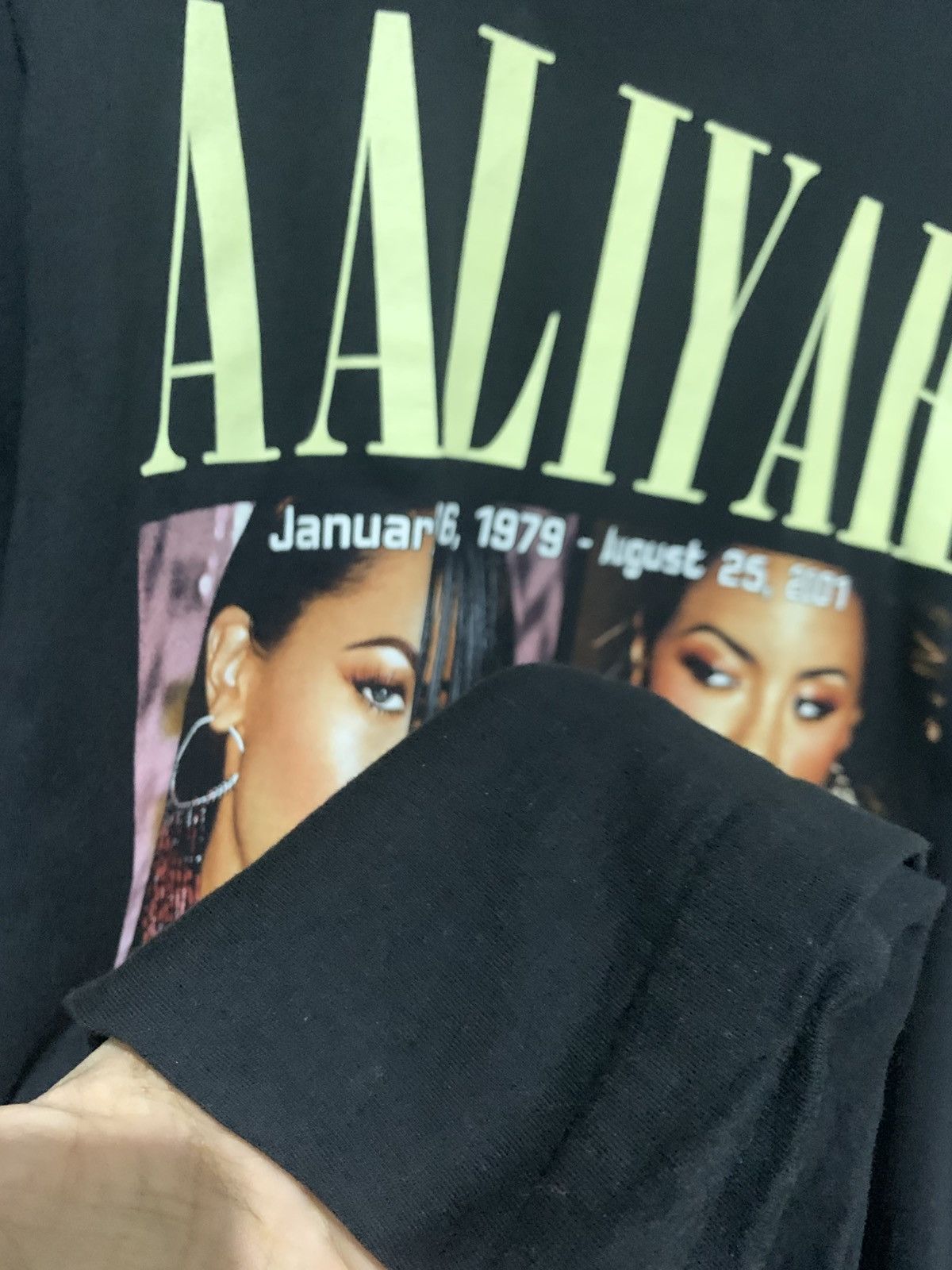 Band Tees Vintage Y2K aaliyah Size US L / EU 52-54 / 3 - 5 Thumbnail