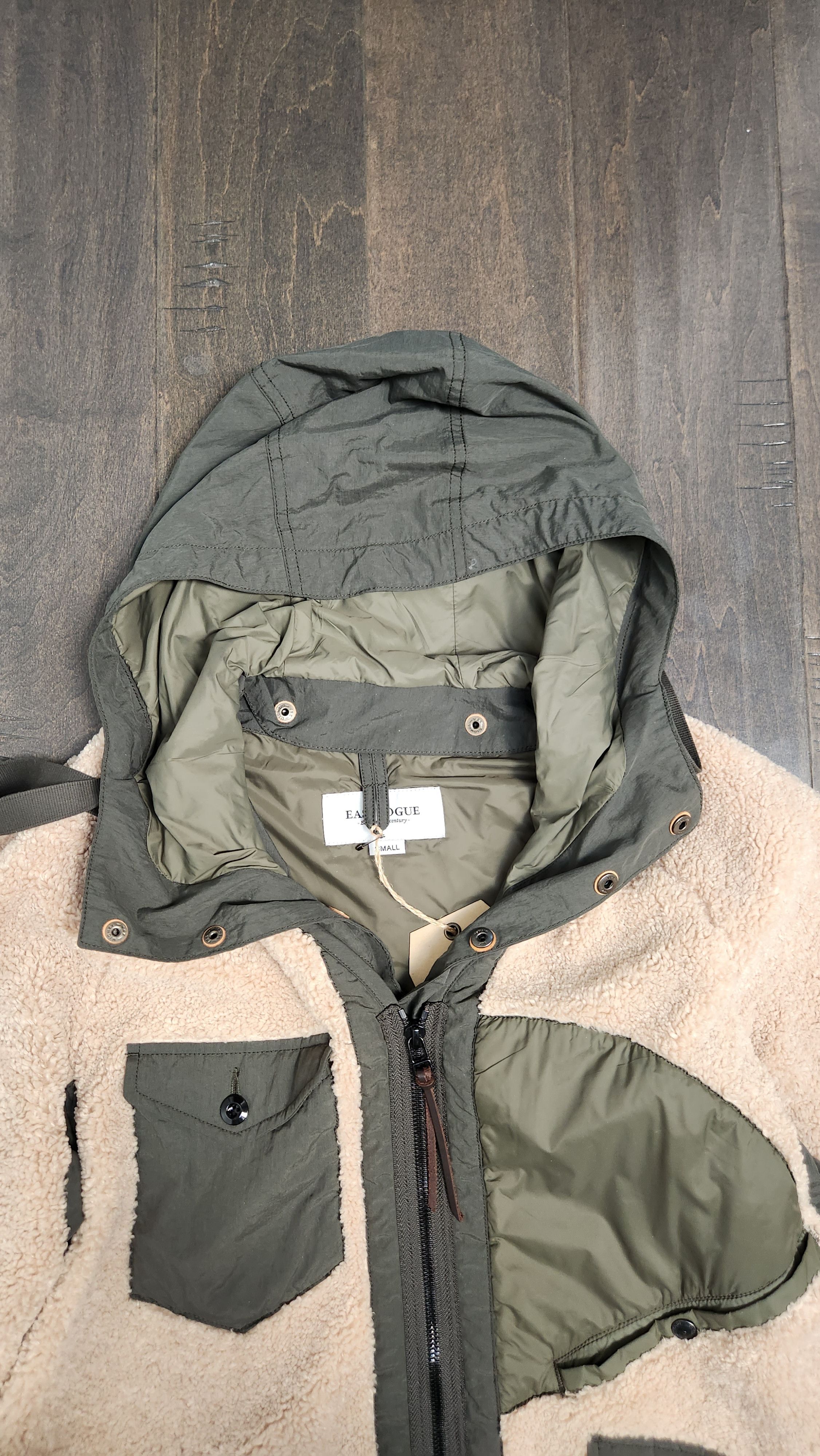 EASTLOGUE Traveller Jacket Boa Fleece Beige Olive Small Korea Size US S / EU 44-46 / 1 - 3 Thumbnail