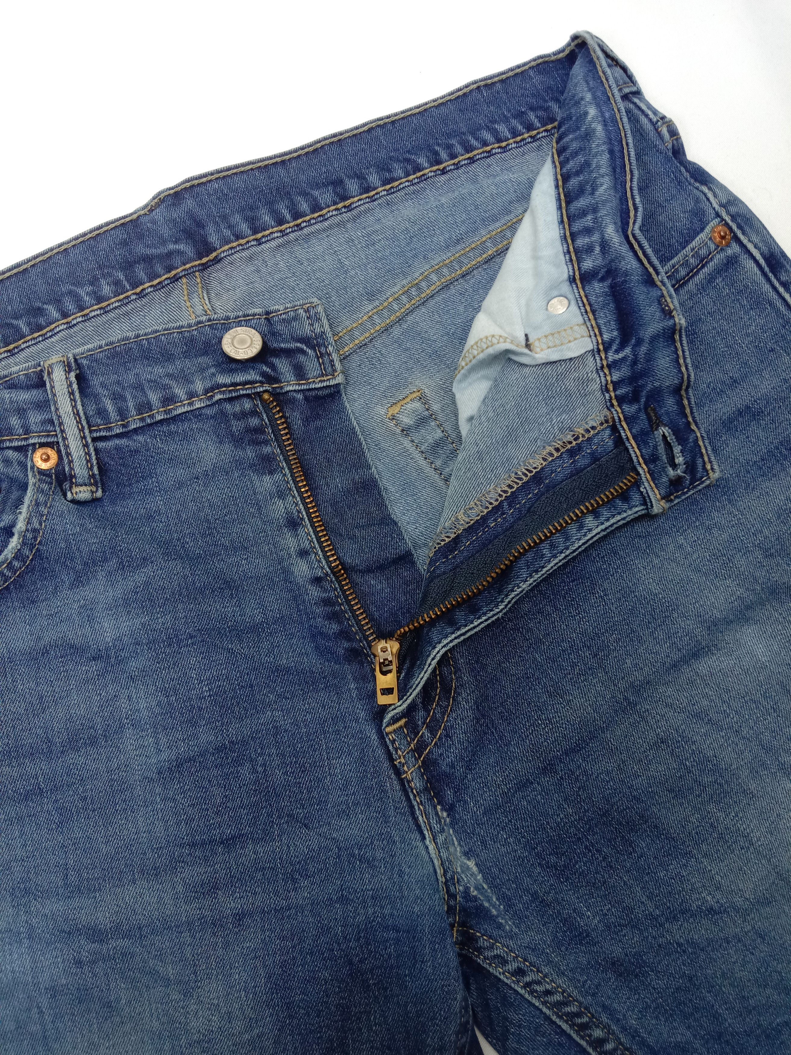 Levi's Vintage Levi's 541 Blue Wash Jeans Size US 33 - 9 Thumbnail