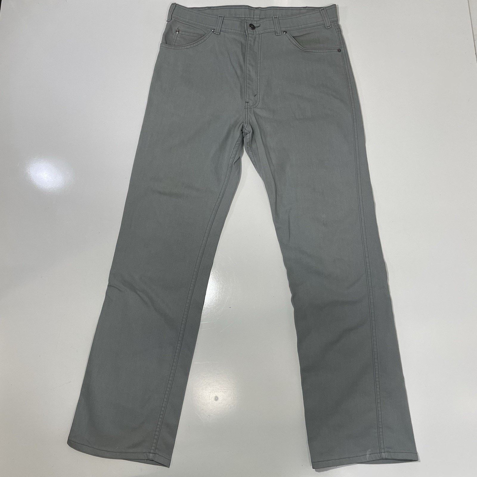Levi's Vintage Levi's Men’s Gray Denim Jeans USA Made 36x32 Size US 36 / EU 52 - 1 Thumbnail