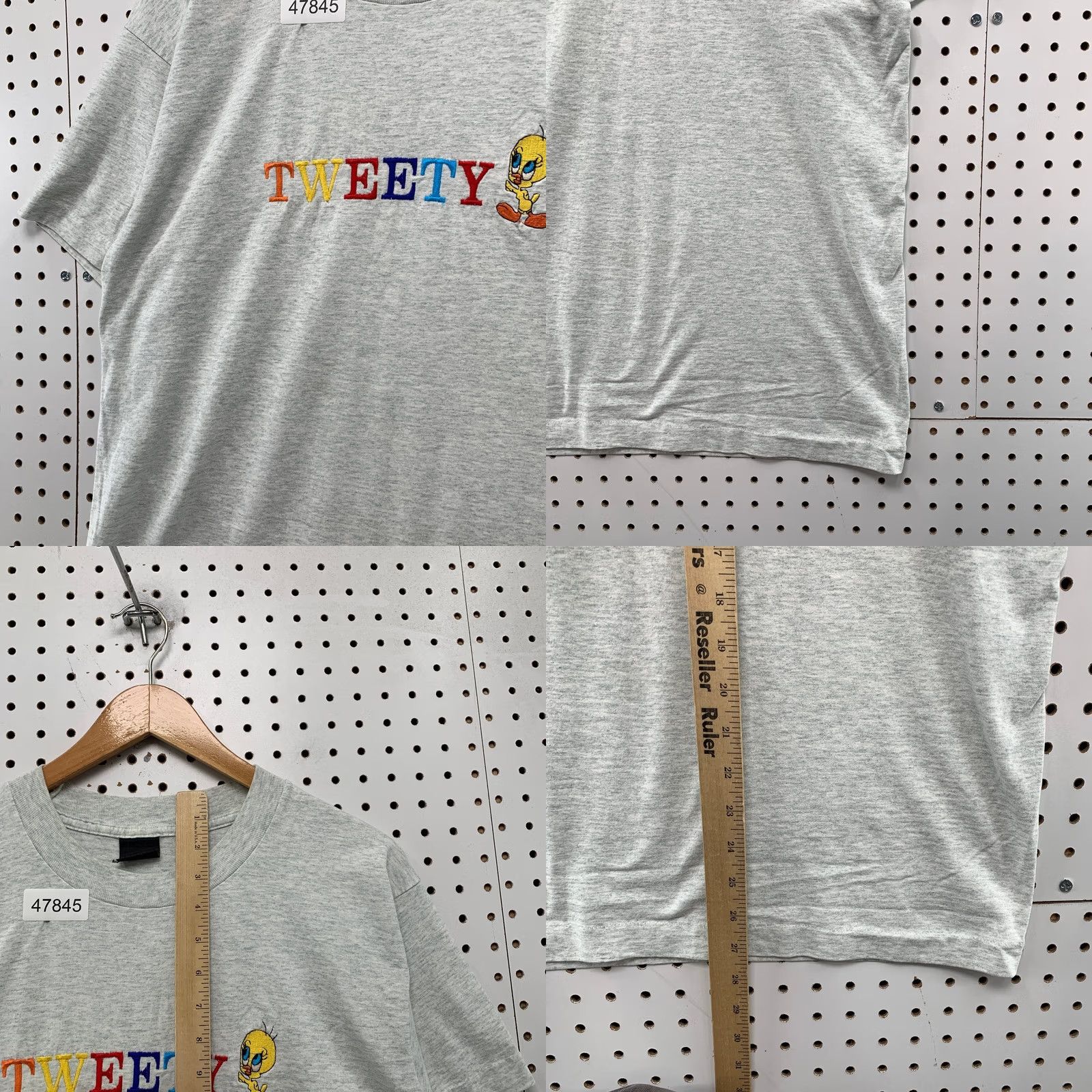 Fruit Of The Loom VINTAGE Looney Tunes Tweety T Shirt Mens M Gray Embroidered Short Sleeve Cotton 1990s Brand: Fruit of the Loom Size US M / EU 48-50 / 2 - 8 Thumbnail