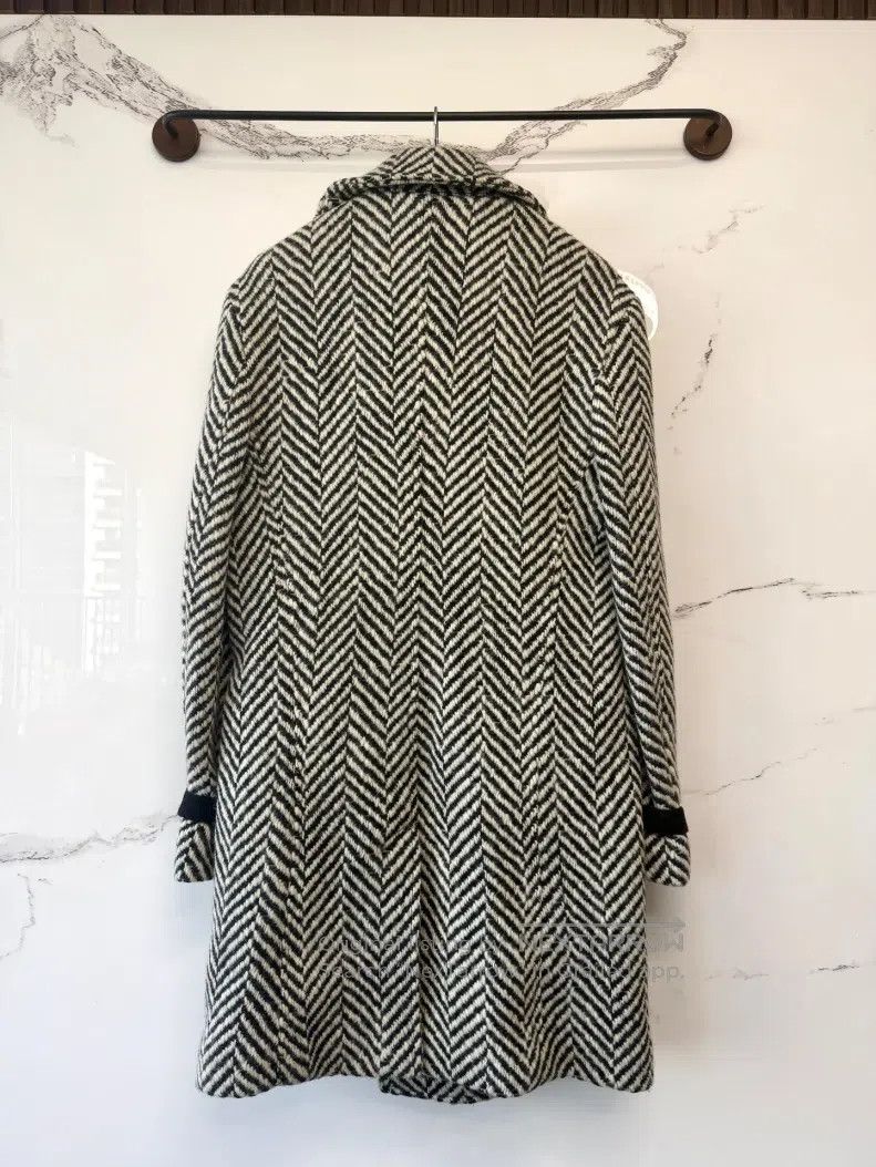 Saint Laurent Paris Saint Laurent Paris Black and White Herringbone Woolen Coa Size US S / EU 44-46 / 1 - 4 Thumbnail