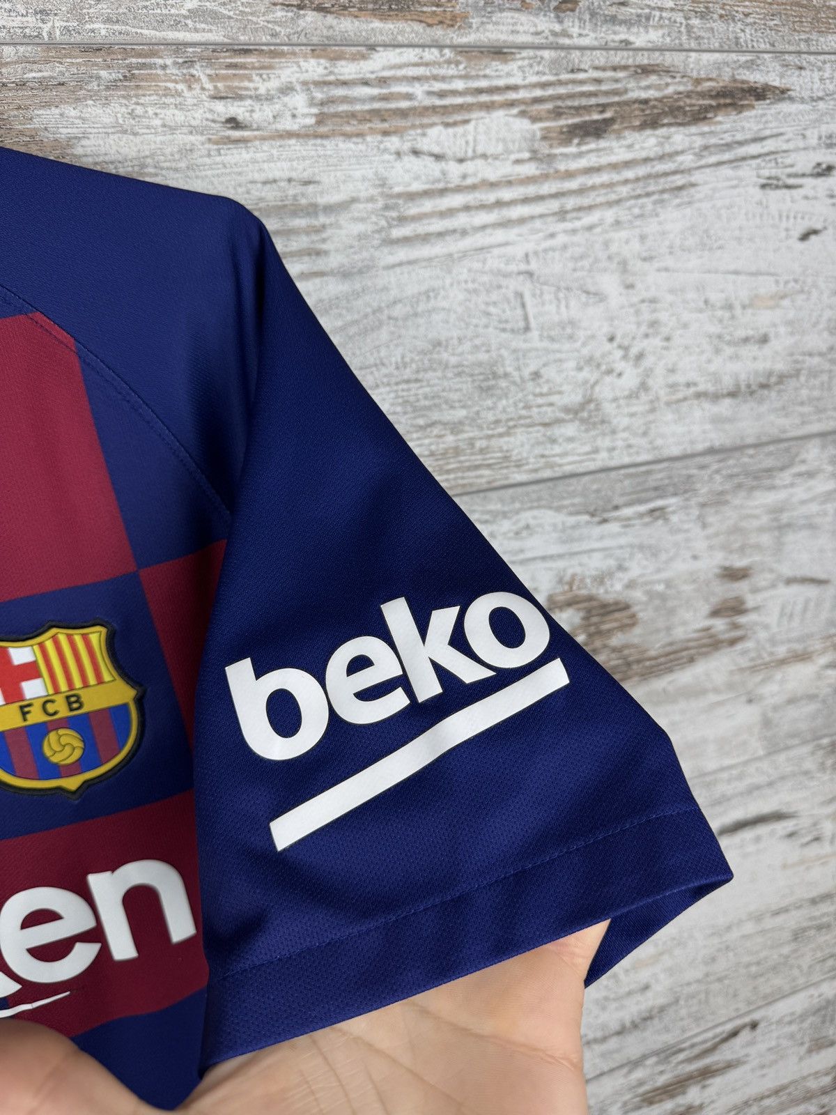 Nike Mens Vintage Nike FC Barcelona T-Shirt soccer jersey tee Size US L / EU 52-54 / 3 - 5 Thumbnail