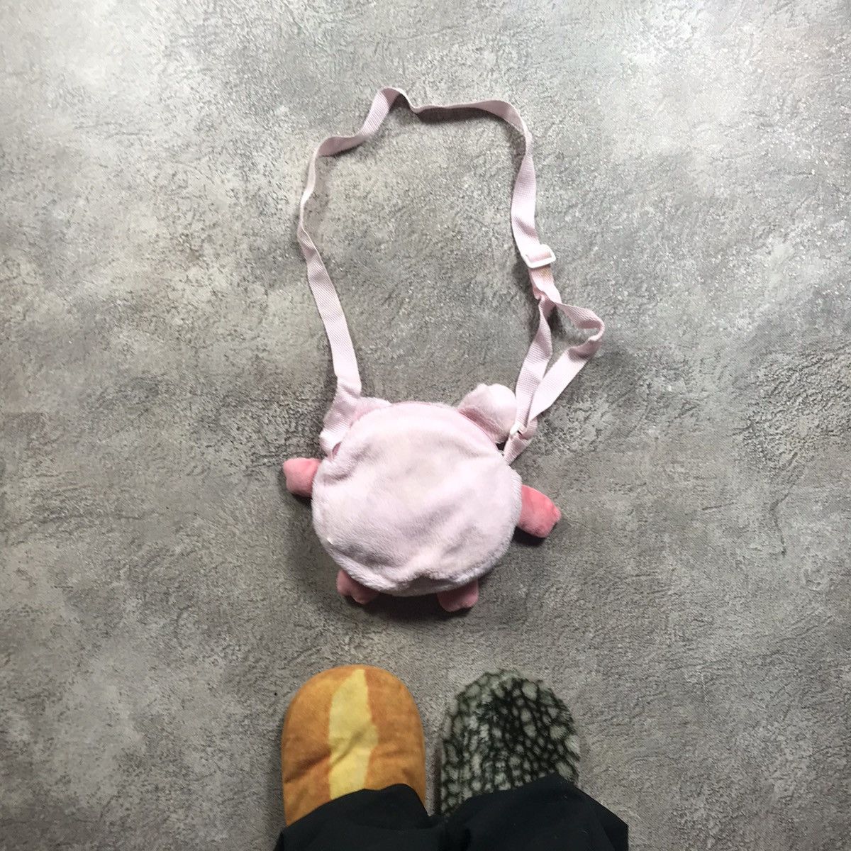If Six Was Nine VINTAGE PIG BACKPACK TOY BALENCI STYLE STREETWEAR Y2K Size ONE SIZE - 4 Thumbnail